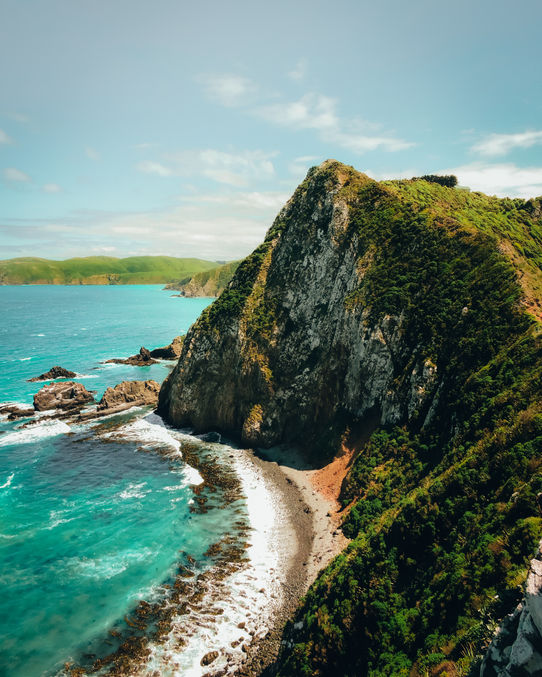Nugget_Point_Cliffs.jpg