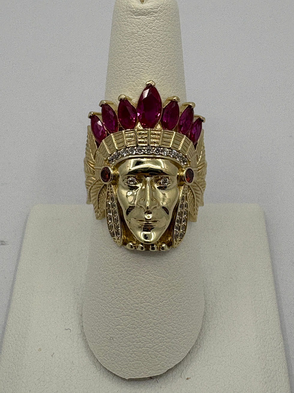 10K Yellow Gold Indian Head Ring with Red and White Stones Size 8.5