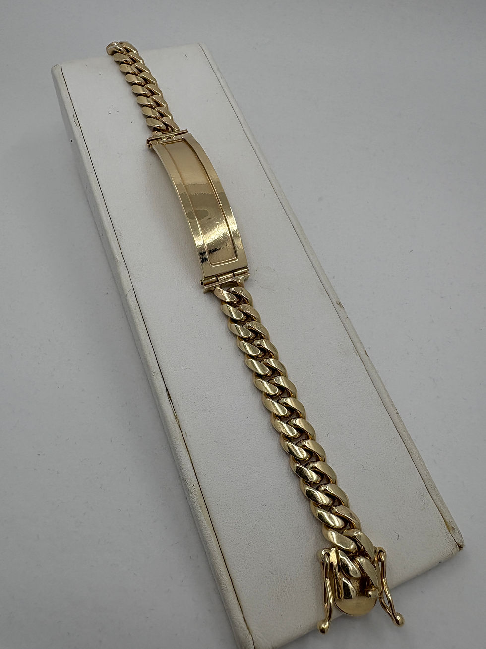 14K Solid Gold Cuban Link Bracelet with ID Plate – 8.5”