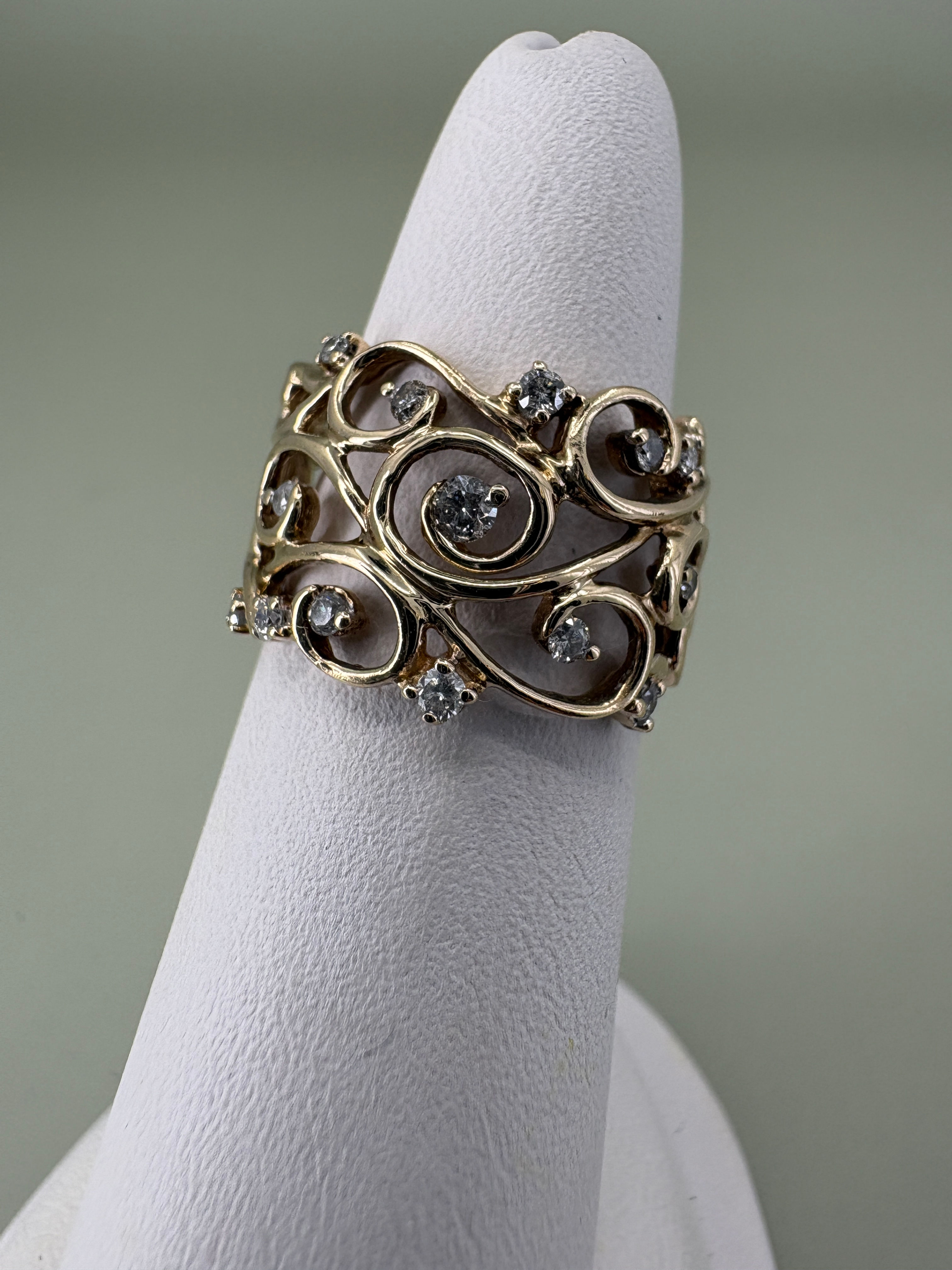 10K Gold Diamond Ring