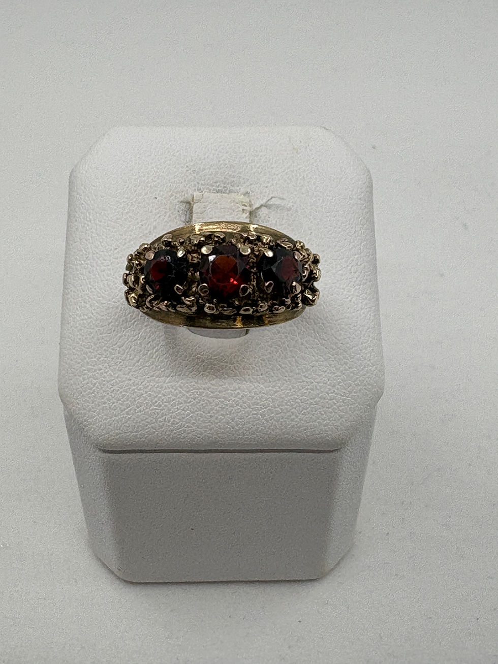 Thumbnail: 10K Gold Vintage Garnet Ring