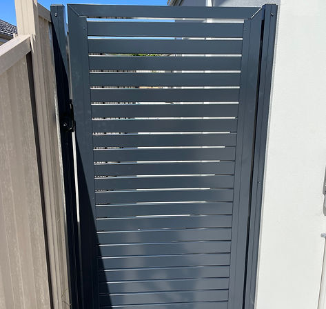 Pool storage