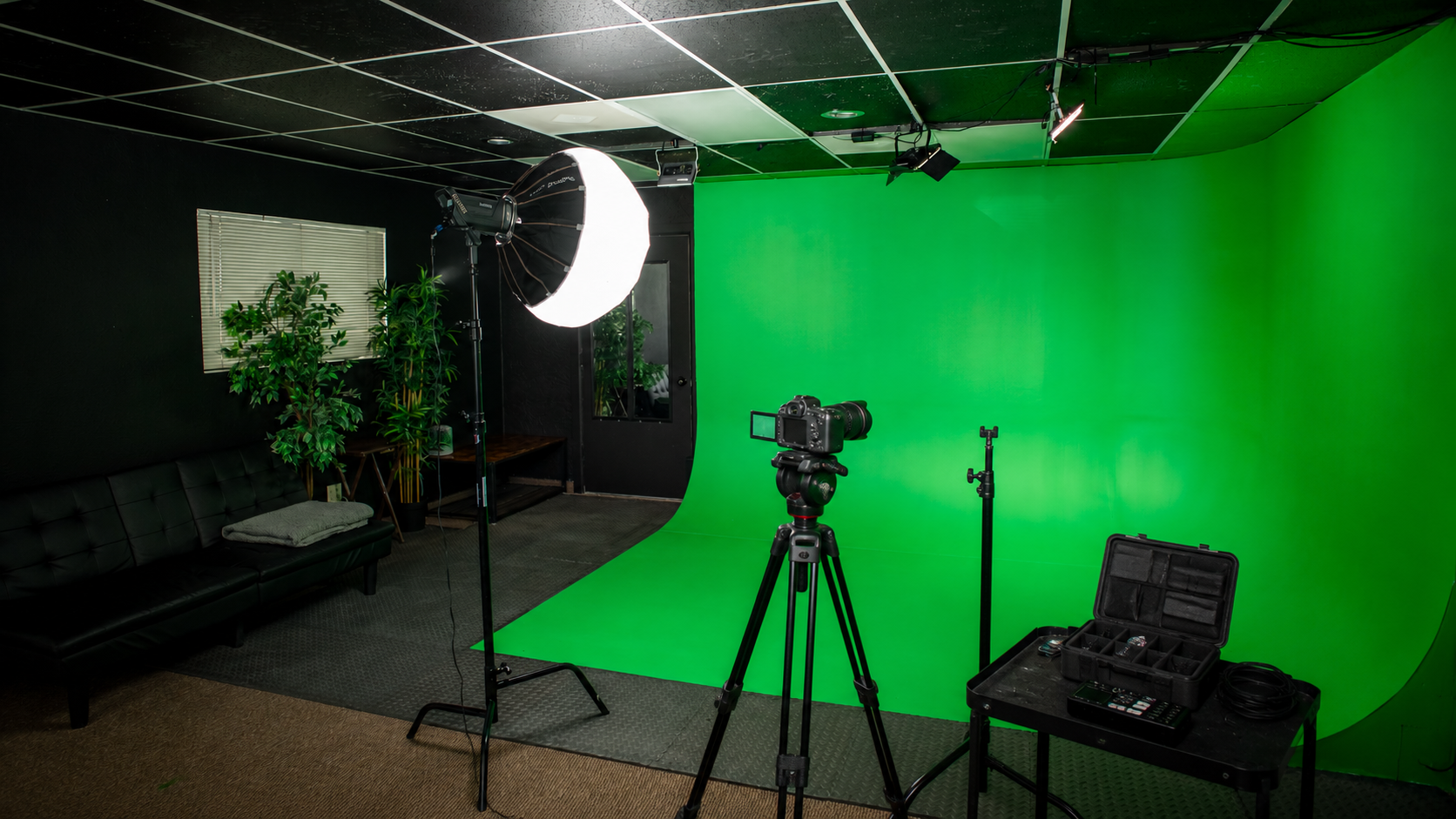 Green Screen with recording equipment