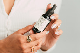 Product photography, Commercial photography, Skin care, Makeup, Ad photography, best commercial photography in Arizona, Fashion photography, Studio photography, Tempe, Mesa, Scottsdale, Gilbert, Glendale Phoenix, Arizona production company