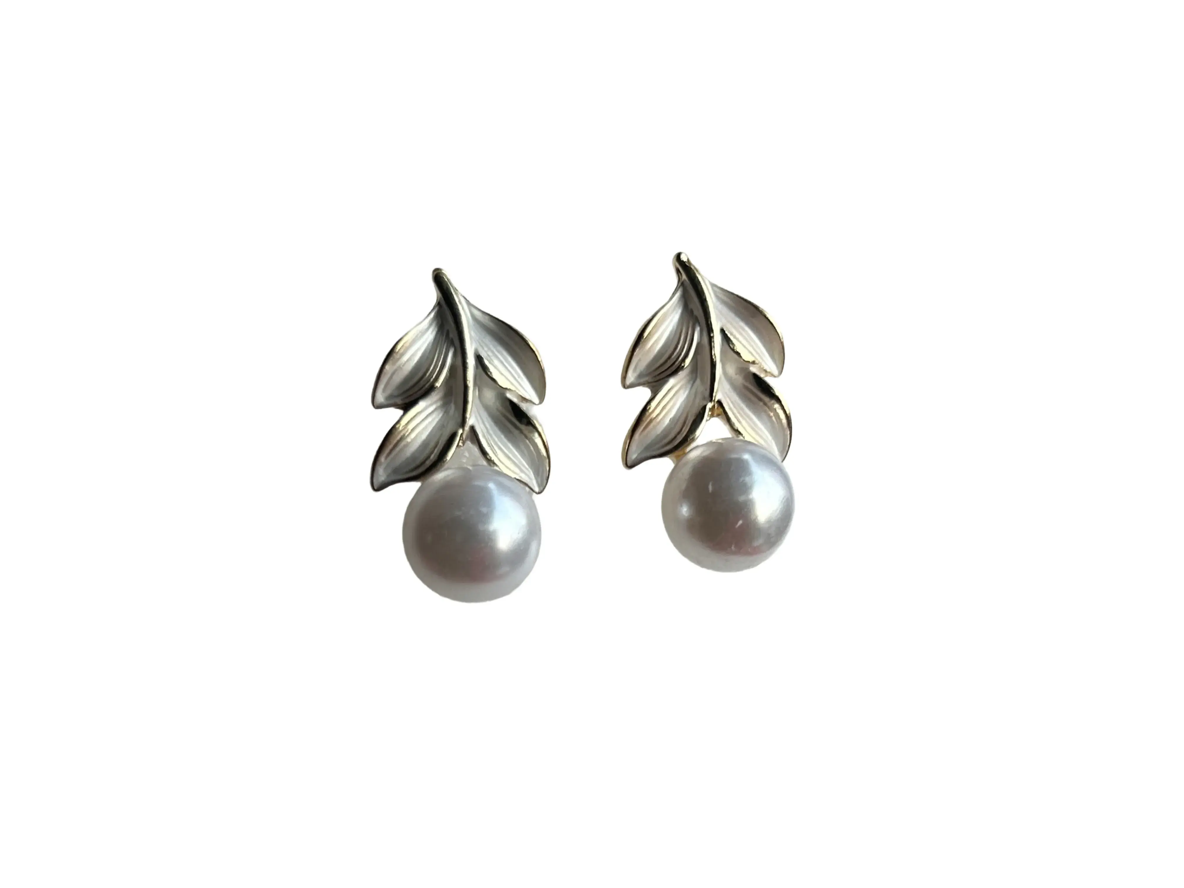 Silver Leaf Pearl Stud Earrings | Korean Minimalist Tops