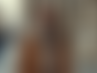 Embrace the Latest Seasonal Fashion Trends