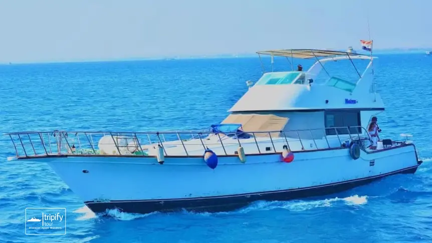 private boat