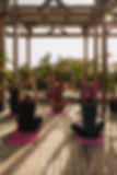 Yoga aan het strand