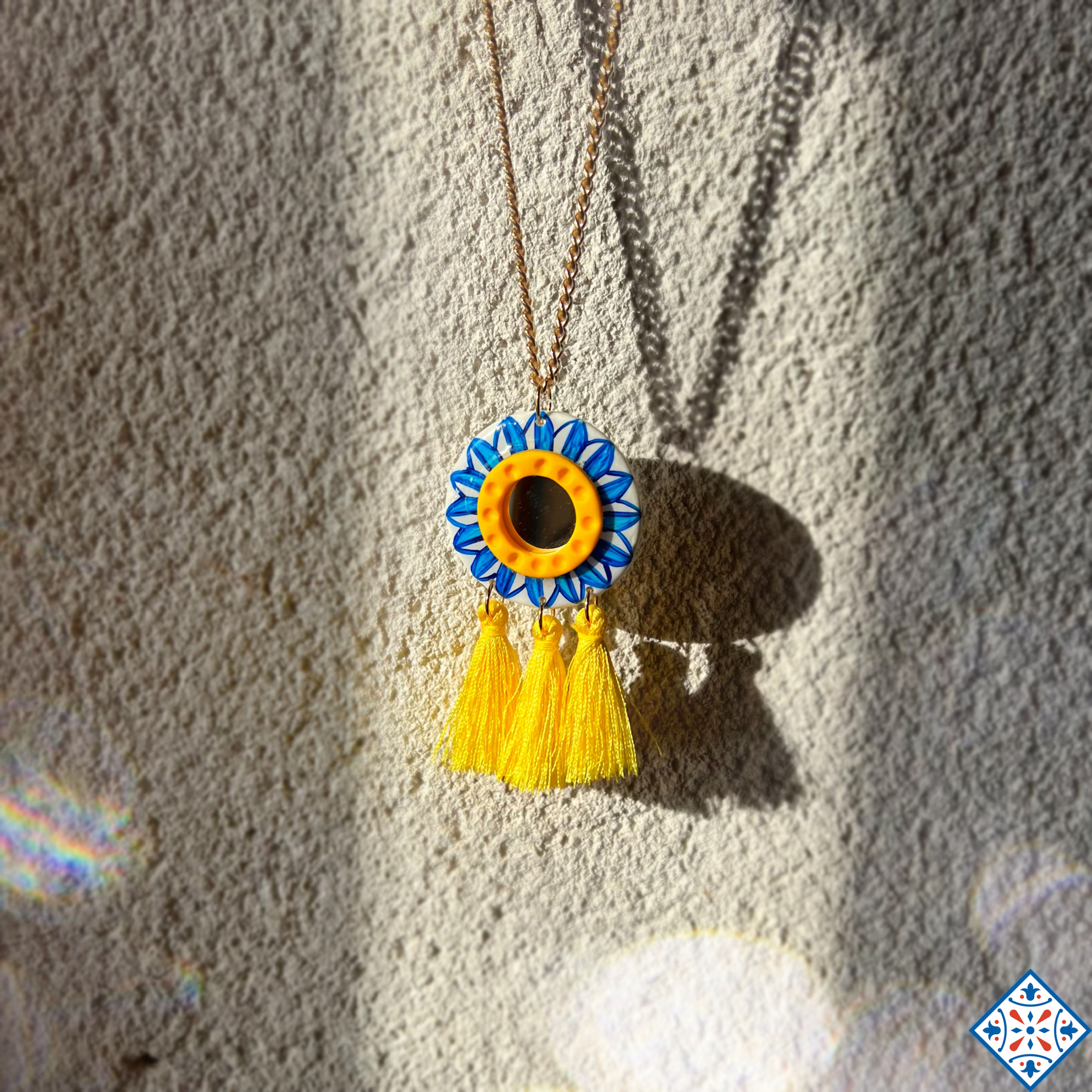 Collana con Girasole blu di Sicilia