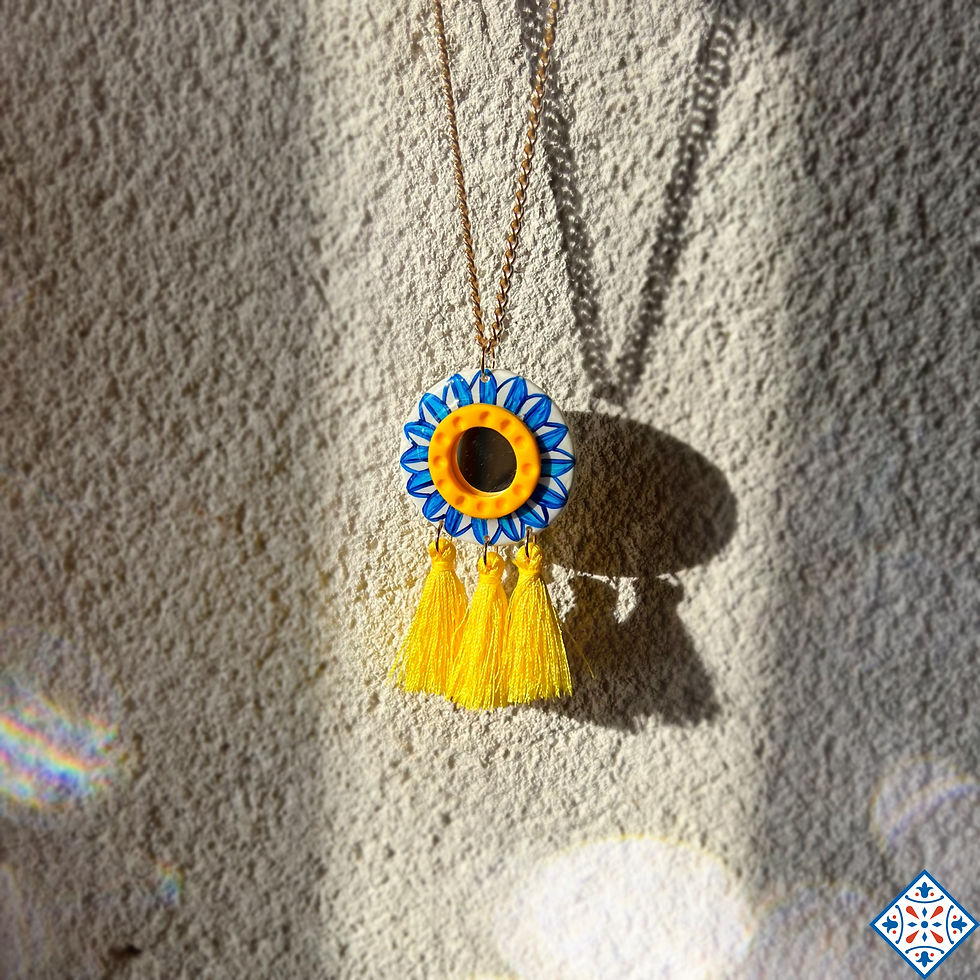 Collana con Girasole blu di Sicilia