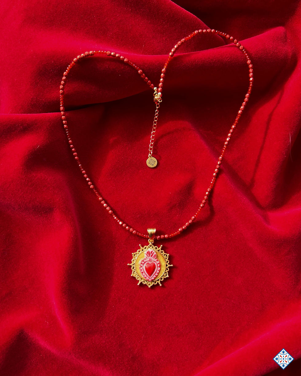 Miniatura: Collana di perline rosse con cuore sacro EX voto