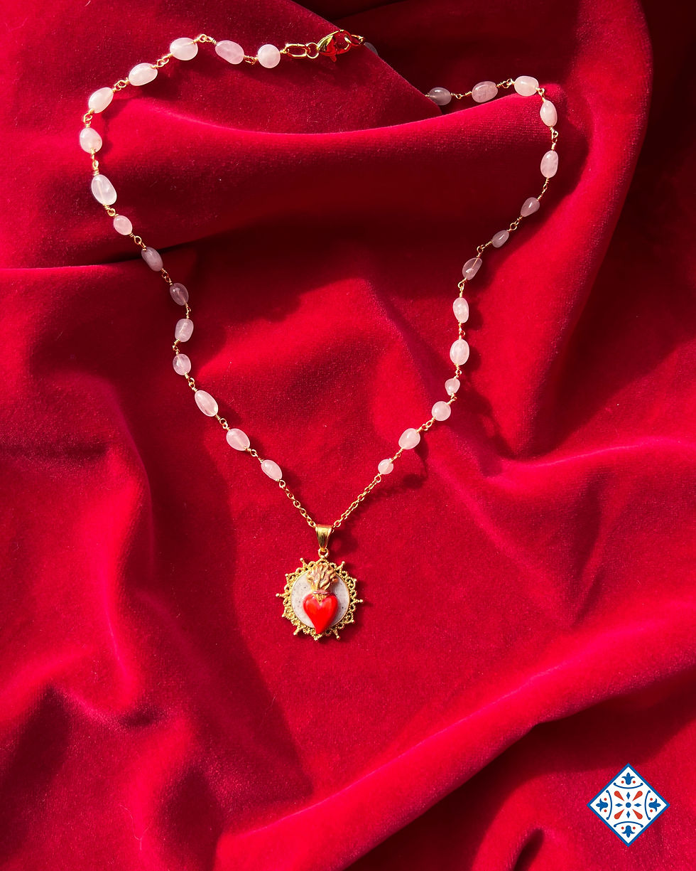 Collana rosario quarzo rosa con cuore sacro ex voto