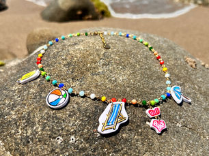 Collane con gli sticker d'infanzia estivi