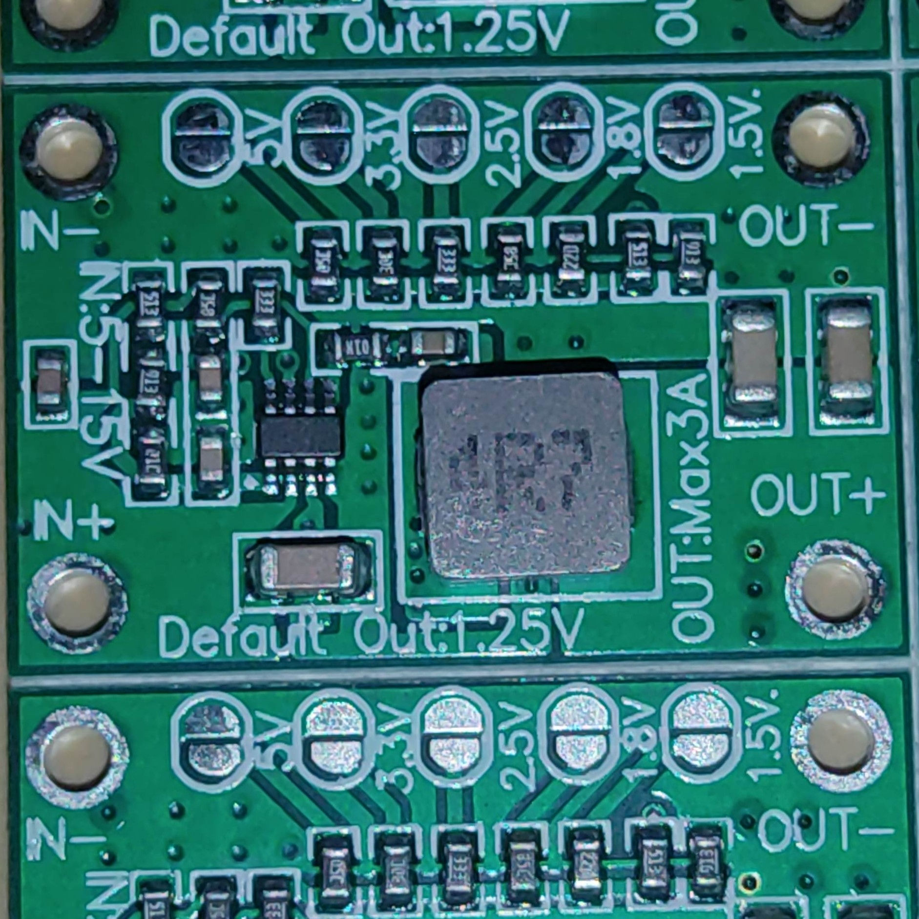 4k7 supply 12v in, out 5v, 3.3, 2.5,1.5