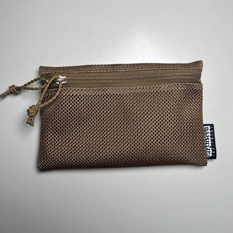 Thumbnail: Mesh Zipper Pouch Insert