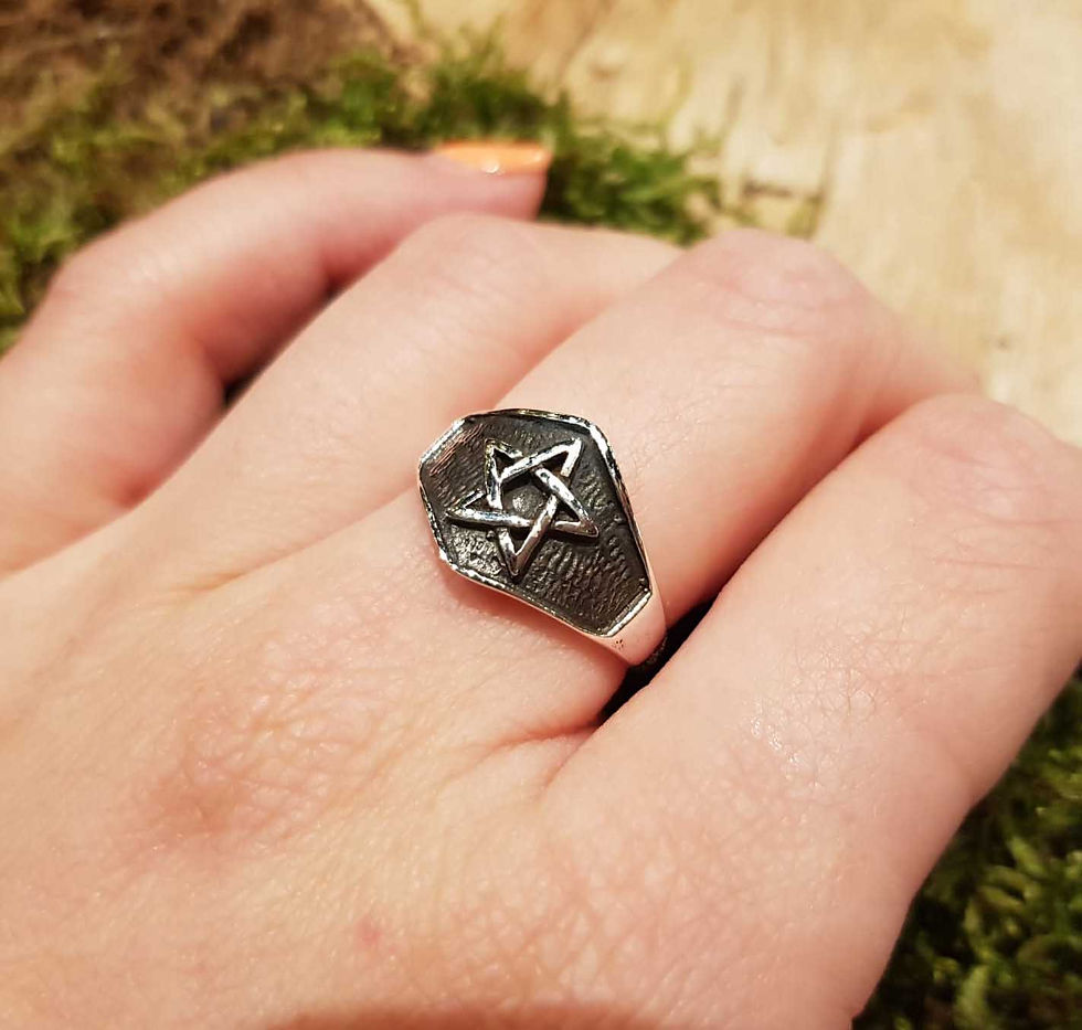 Thumbnail: pentagram ring silver zilveren sieraden met symboliek symbolisch wicca pagan mage