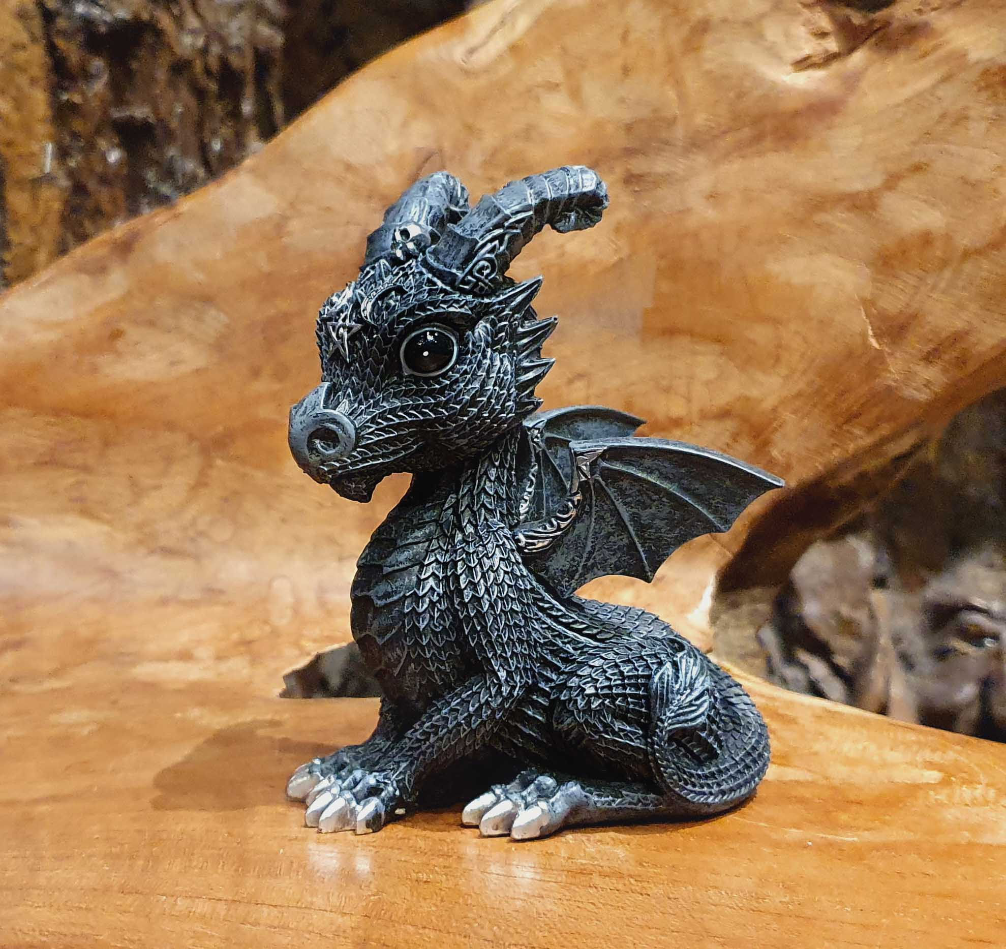 lucifly pagan wicca black dragon figurine zwart draakje drakenbeeldje figurine