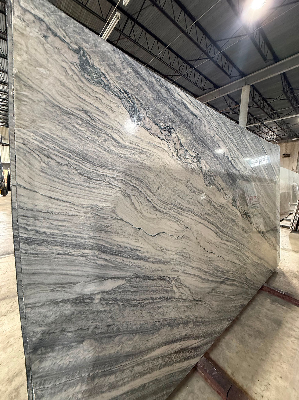 STATUS POLISH QUARTZITE