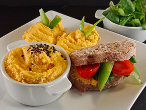 PETRŽELOVÁ POMAZÁNKA