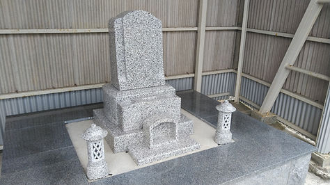 天草市 西島石碑店 シンプル墓石