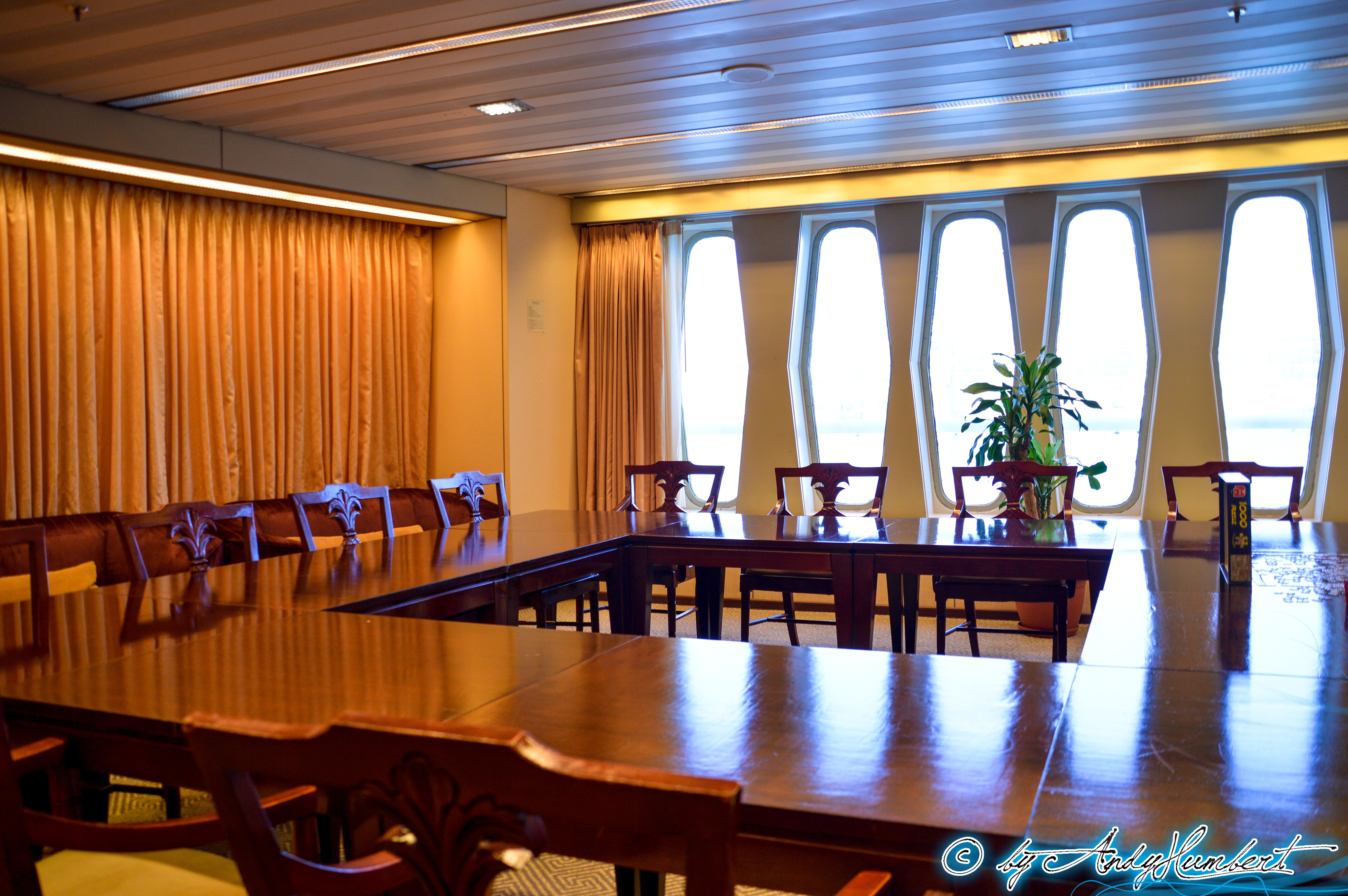 Card Room (pont 5)