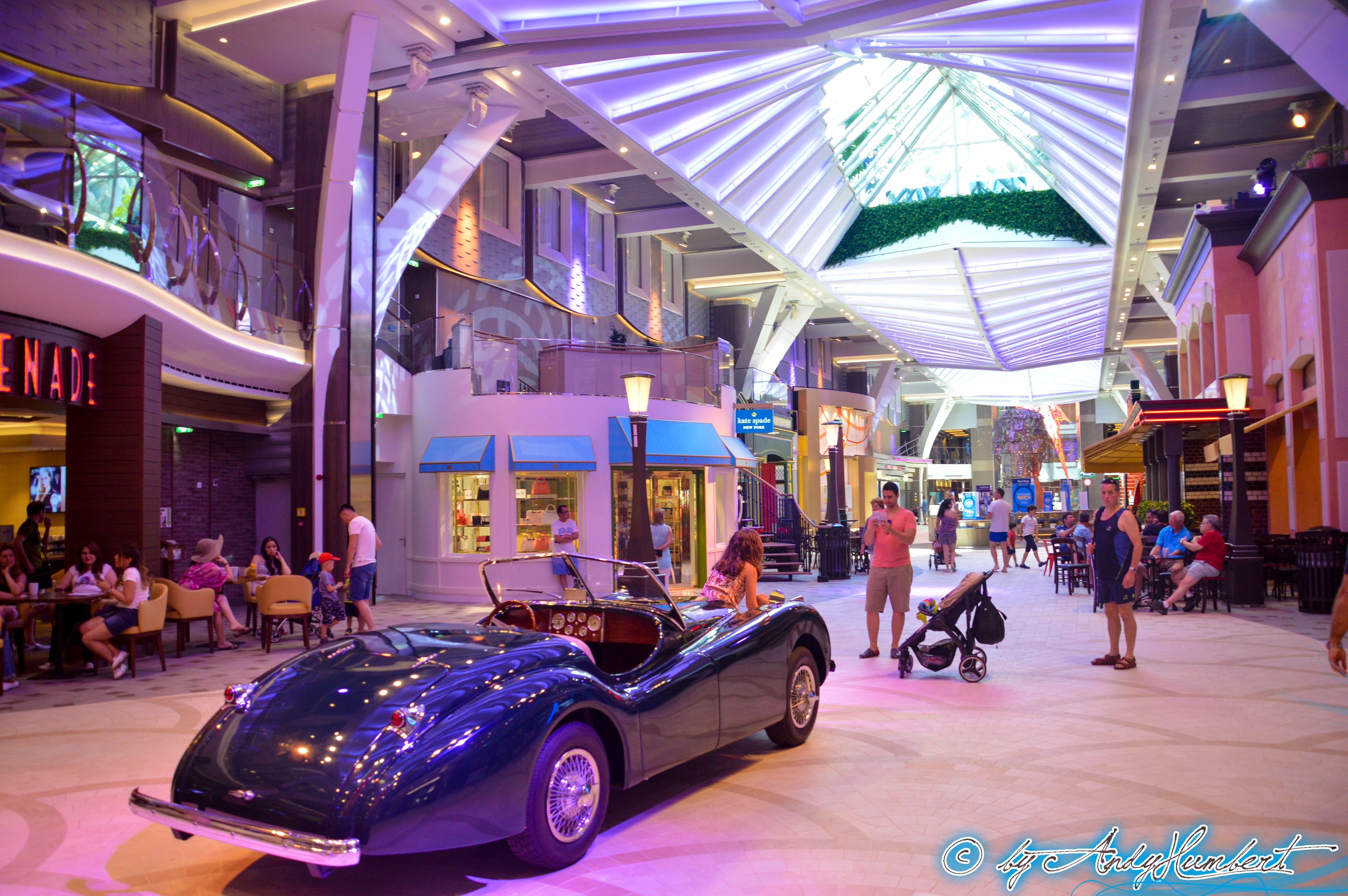 Royal Promenade (ponts 5 & 6)