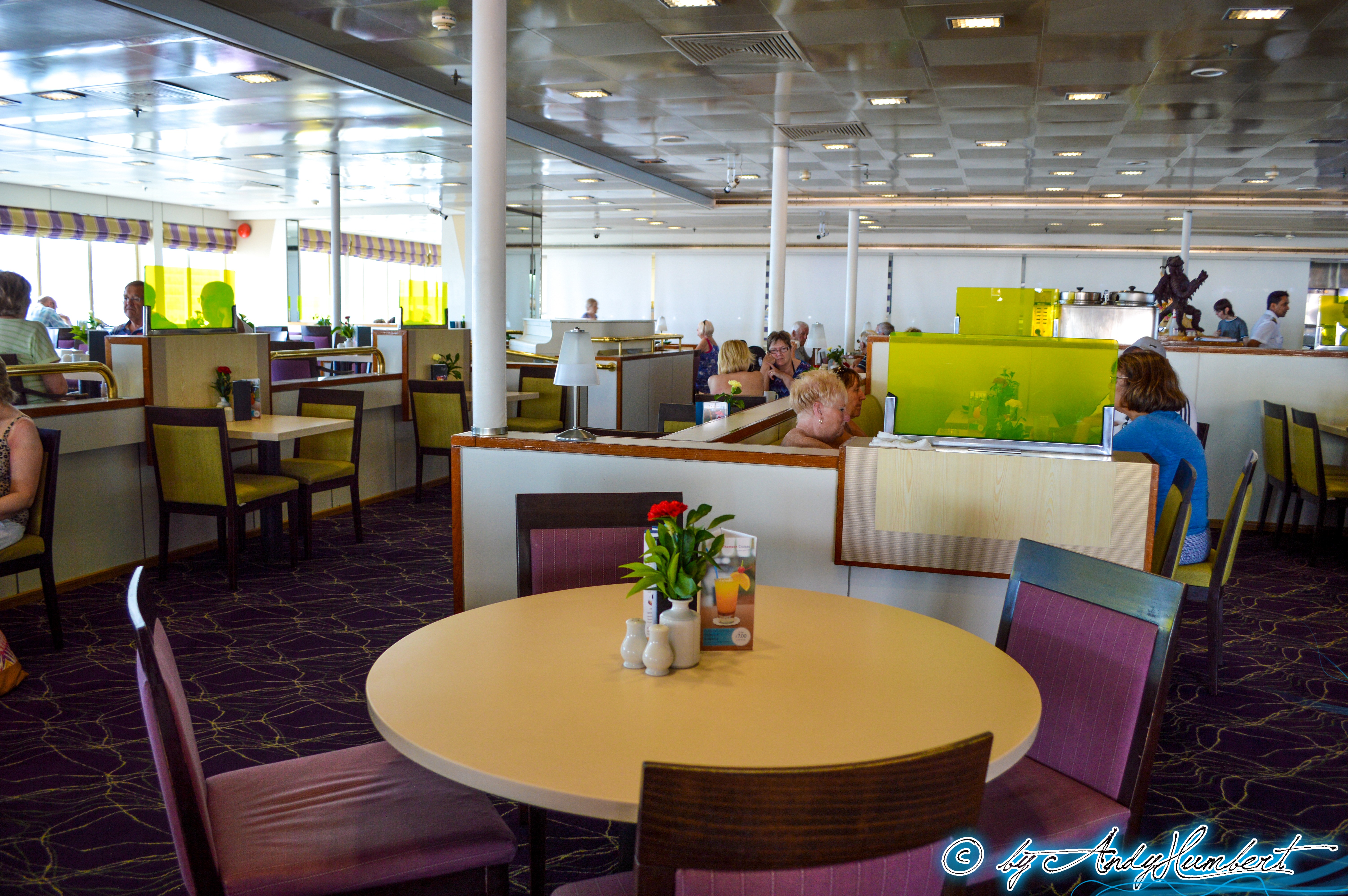 Lido Restaurant (pont 5)