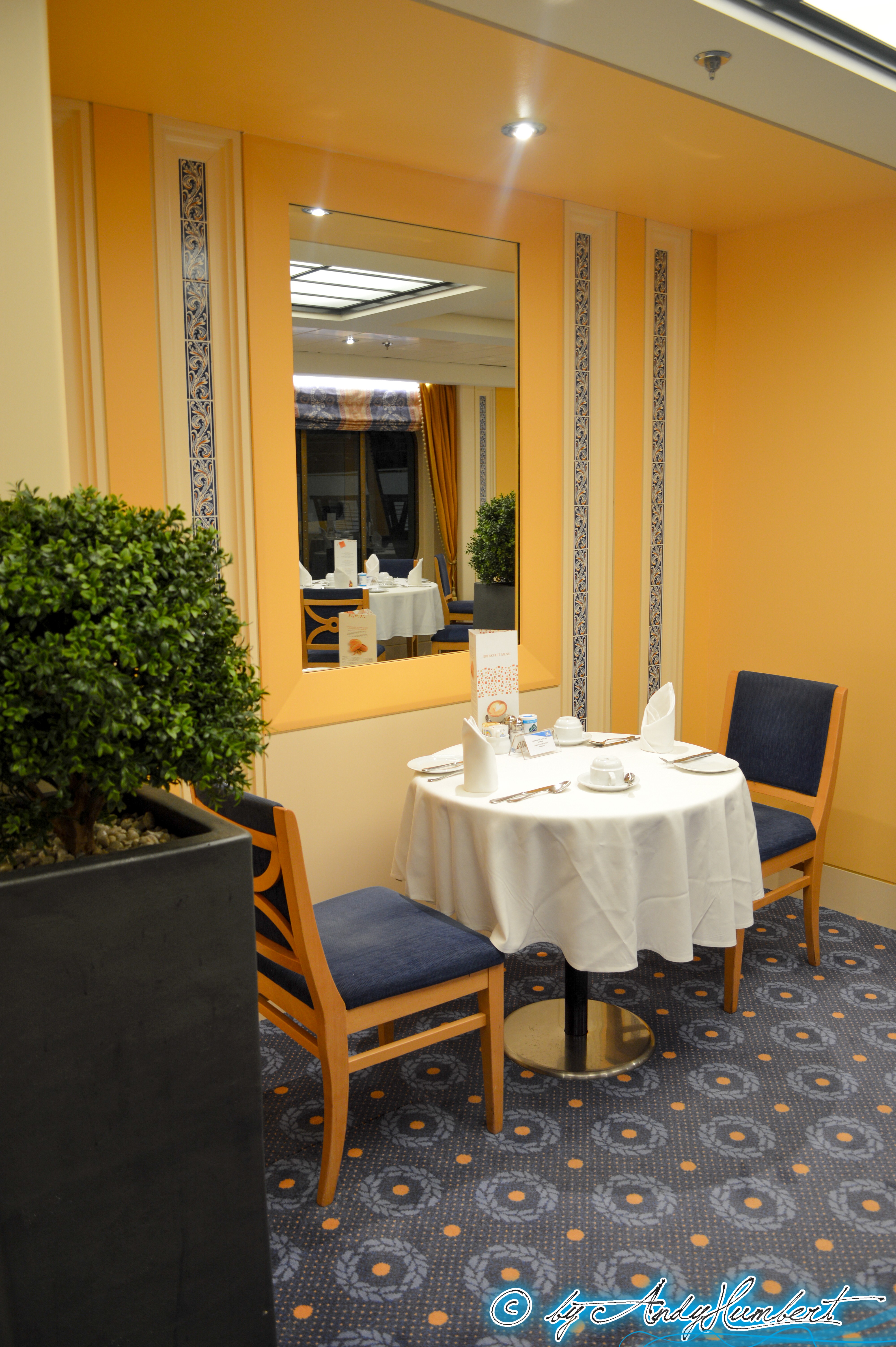Restaurant Saint Tropez (pont 6)