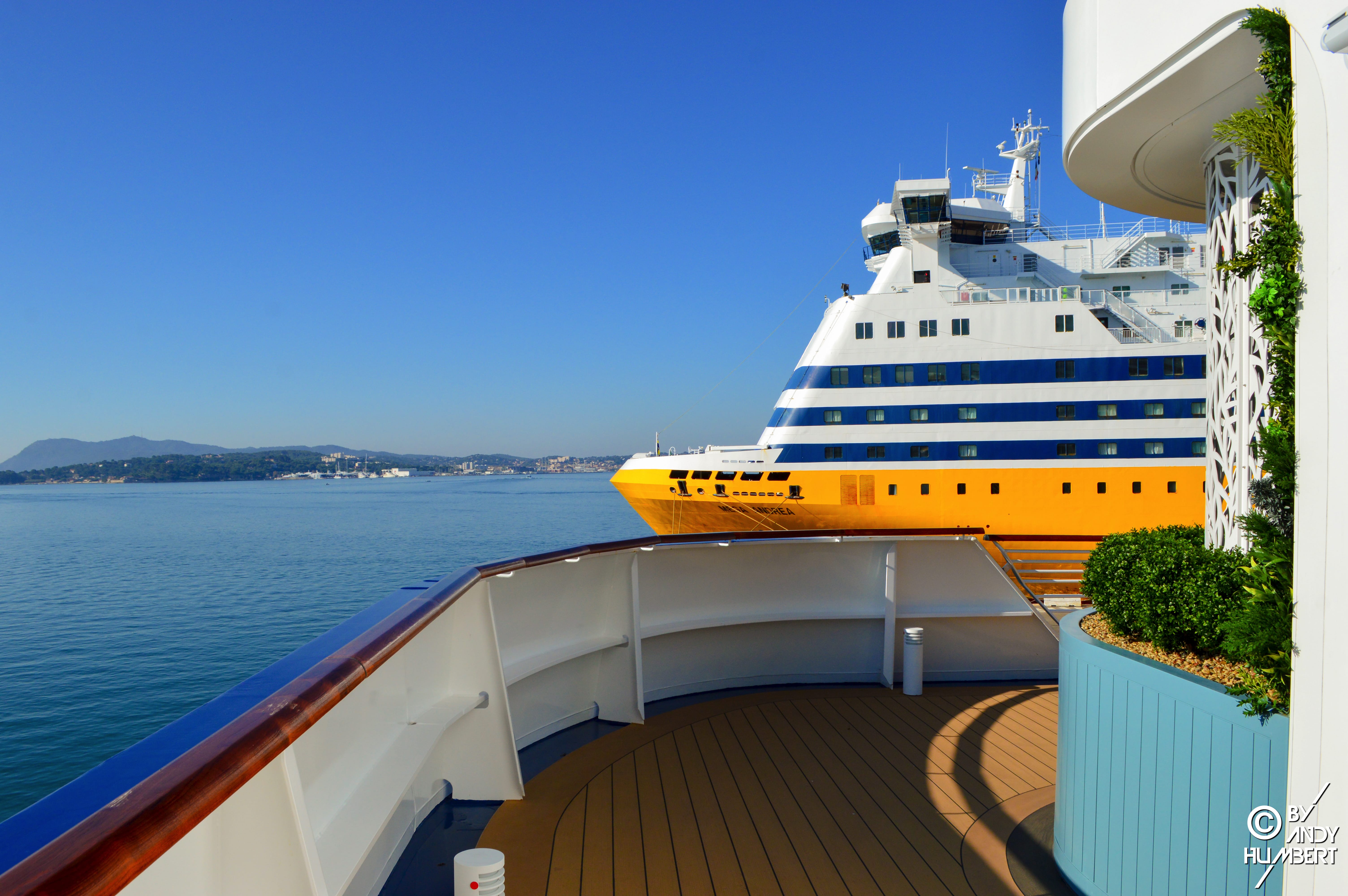 Promenade deck