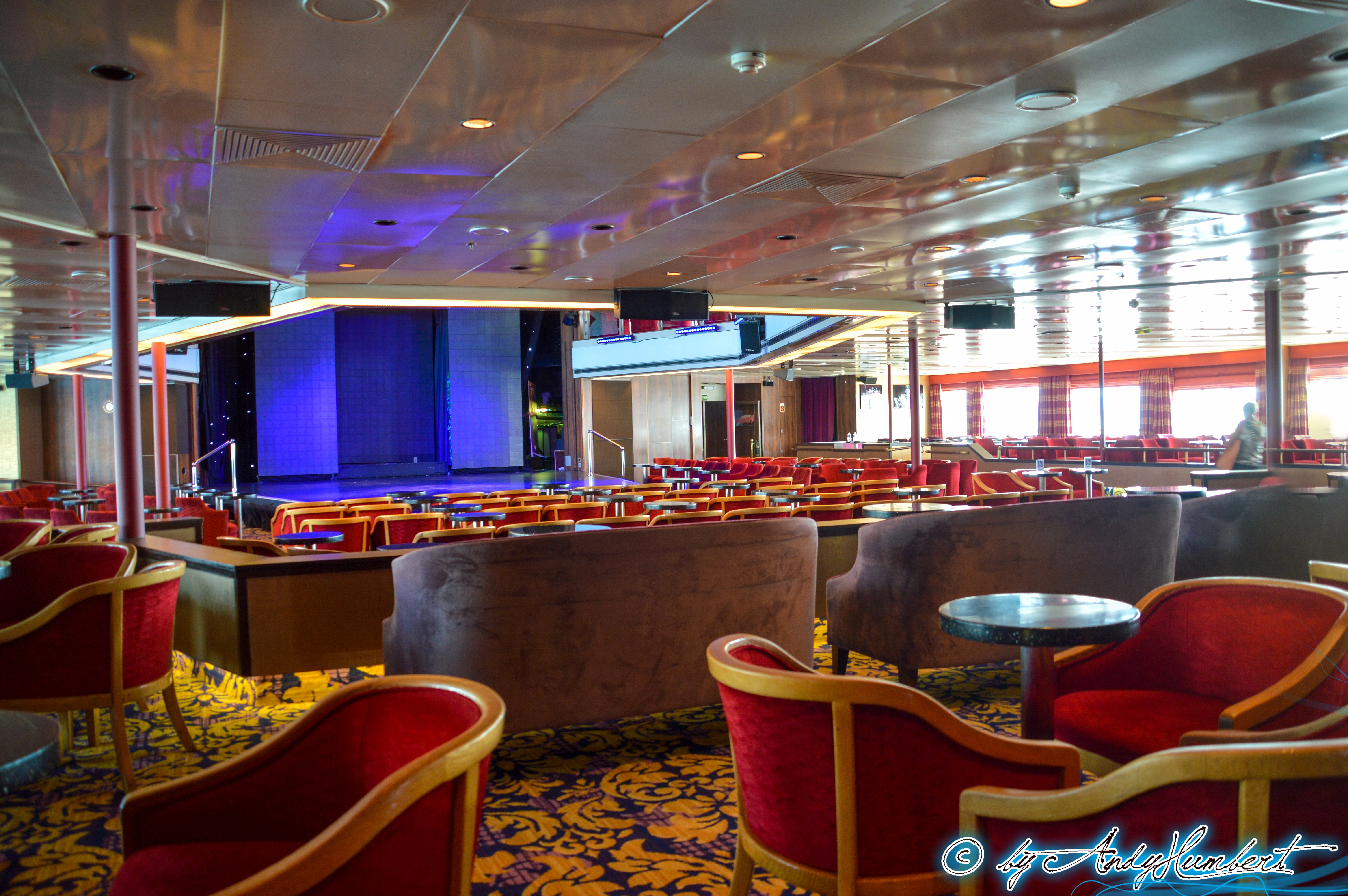 Broadway Show Lounge (pont 5)