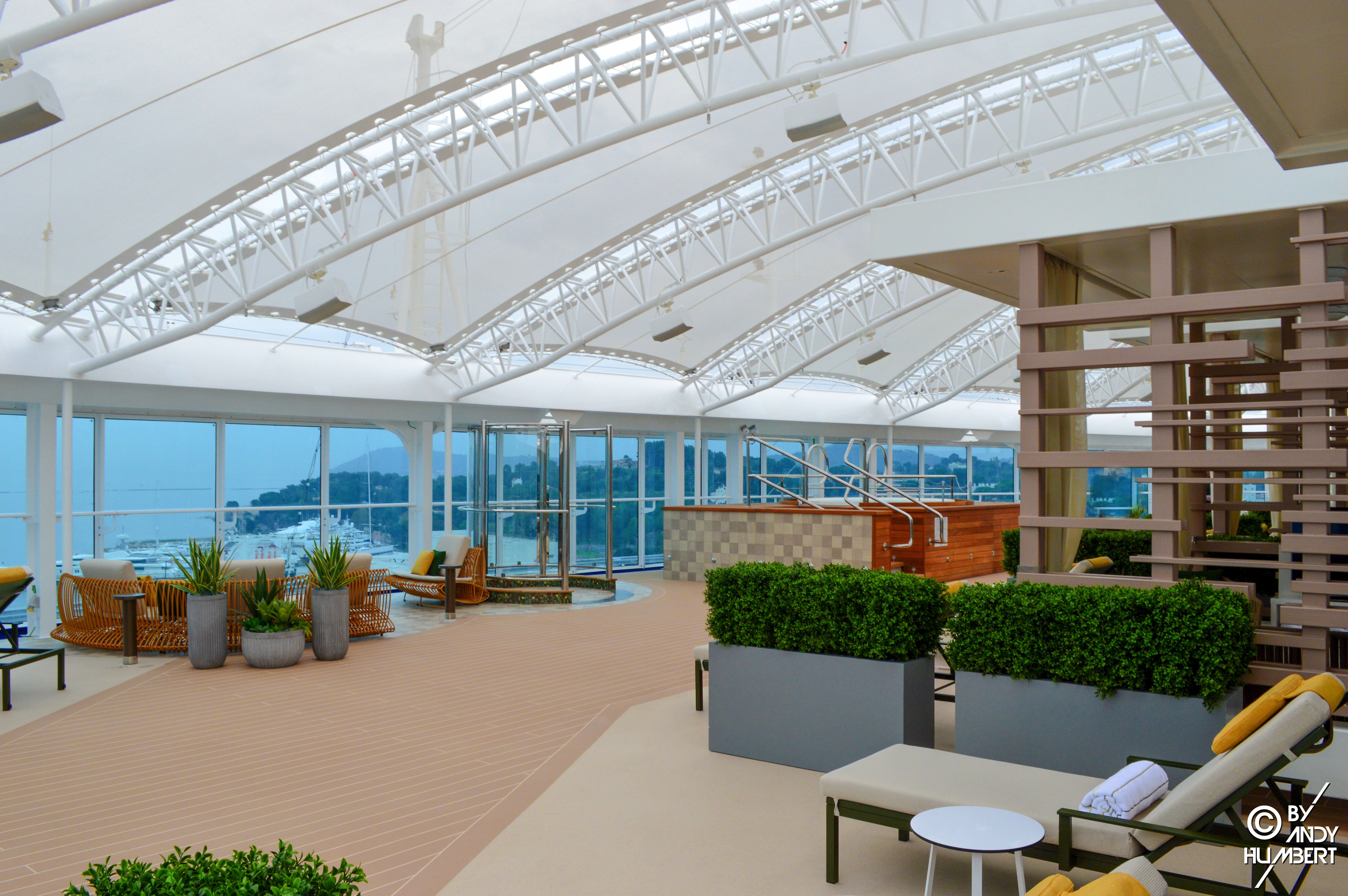 The Sanctuary (pont 18 Sky)