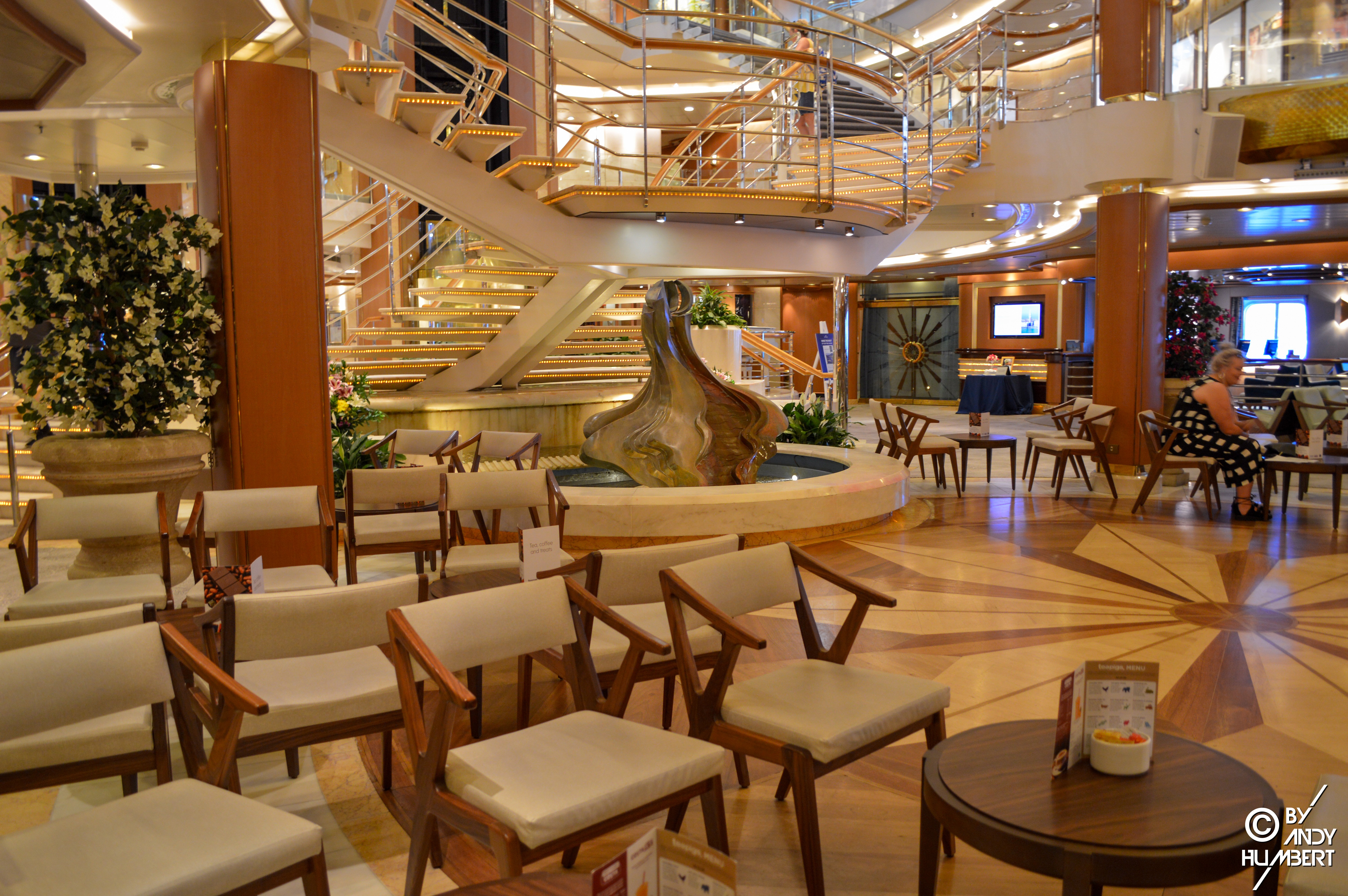 Explorers Bar (pont 5)