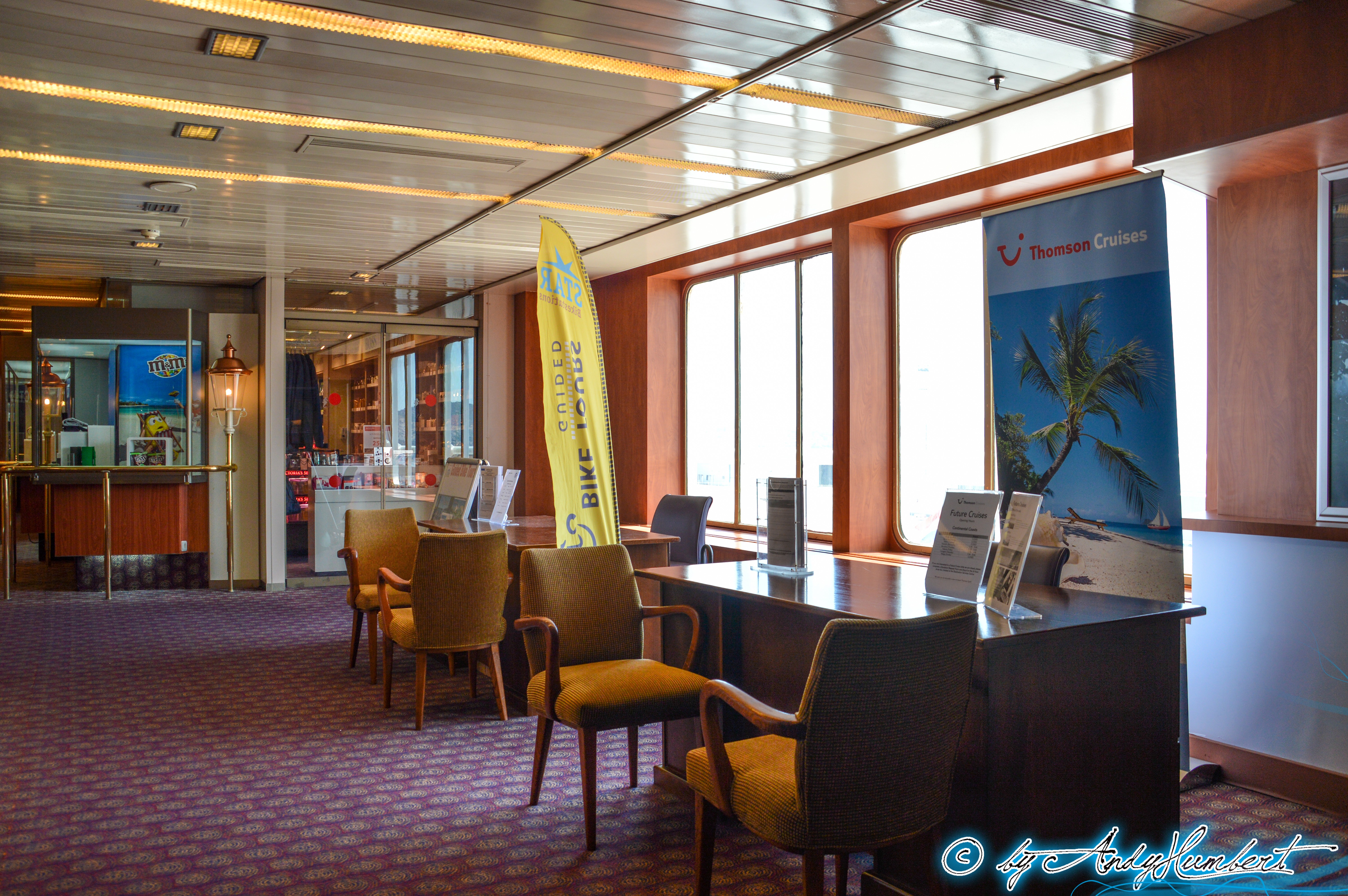 Agence de voyage (pont 5)