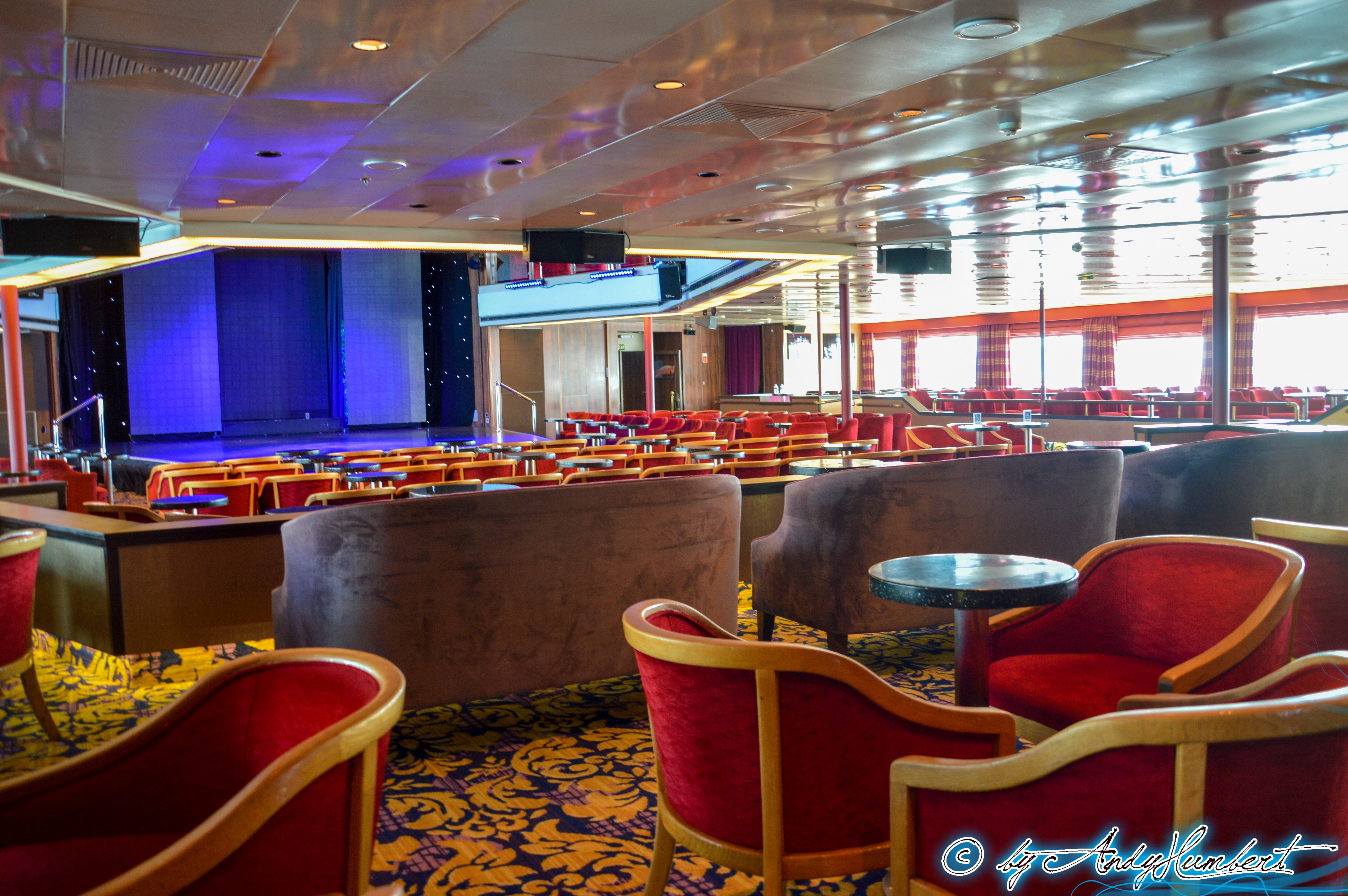 Broadway Show Lounge (pont 5)