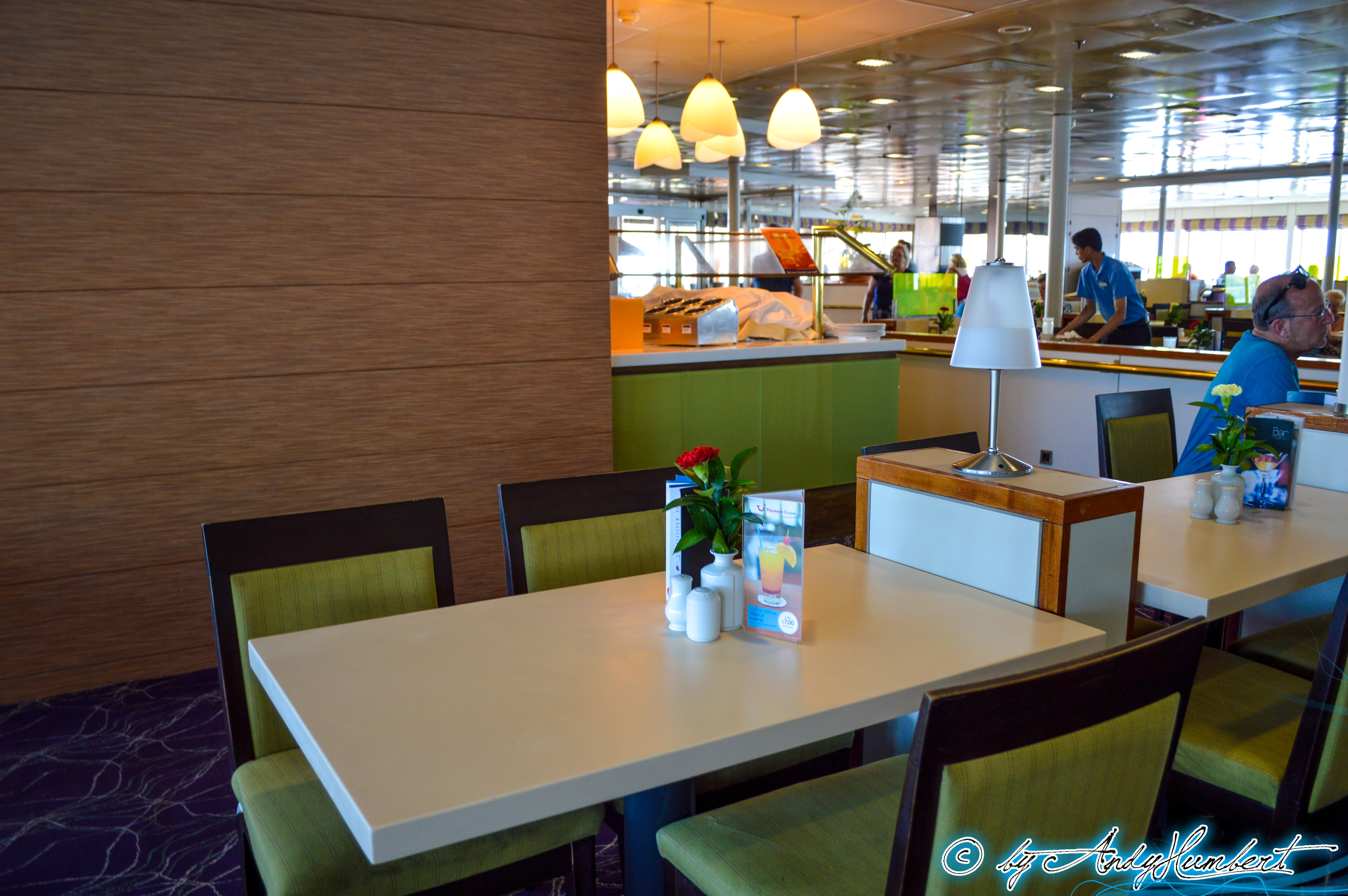 Lido Restaurant (pont 5)