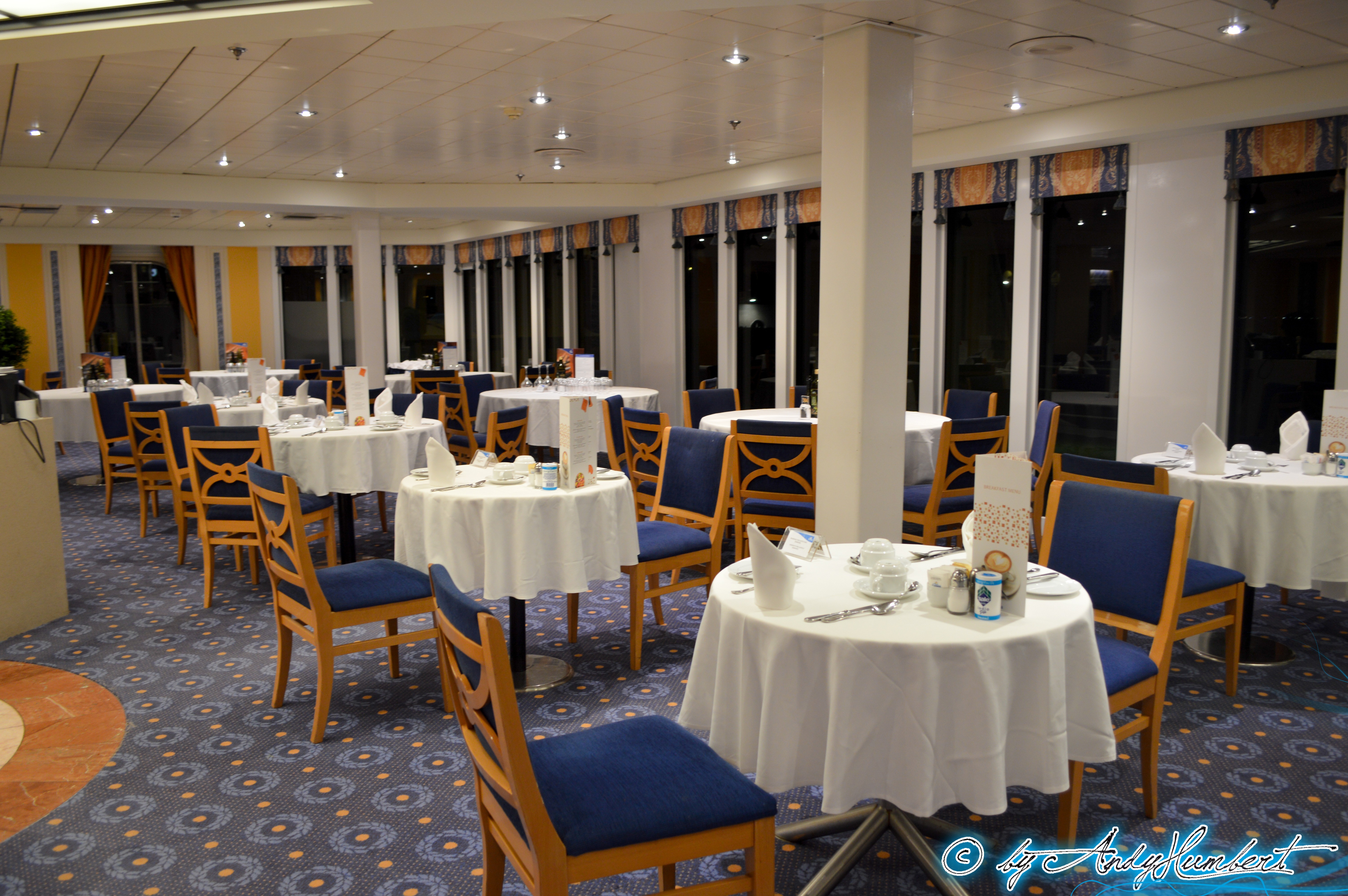Restaurant Saint Tropez (pont 6)