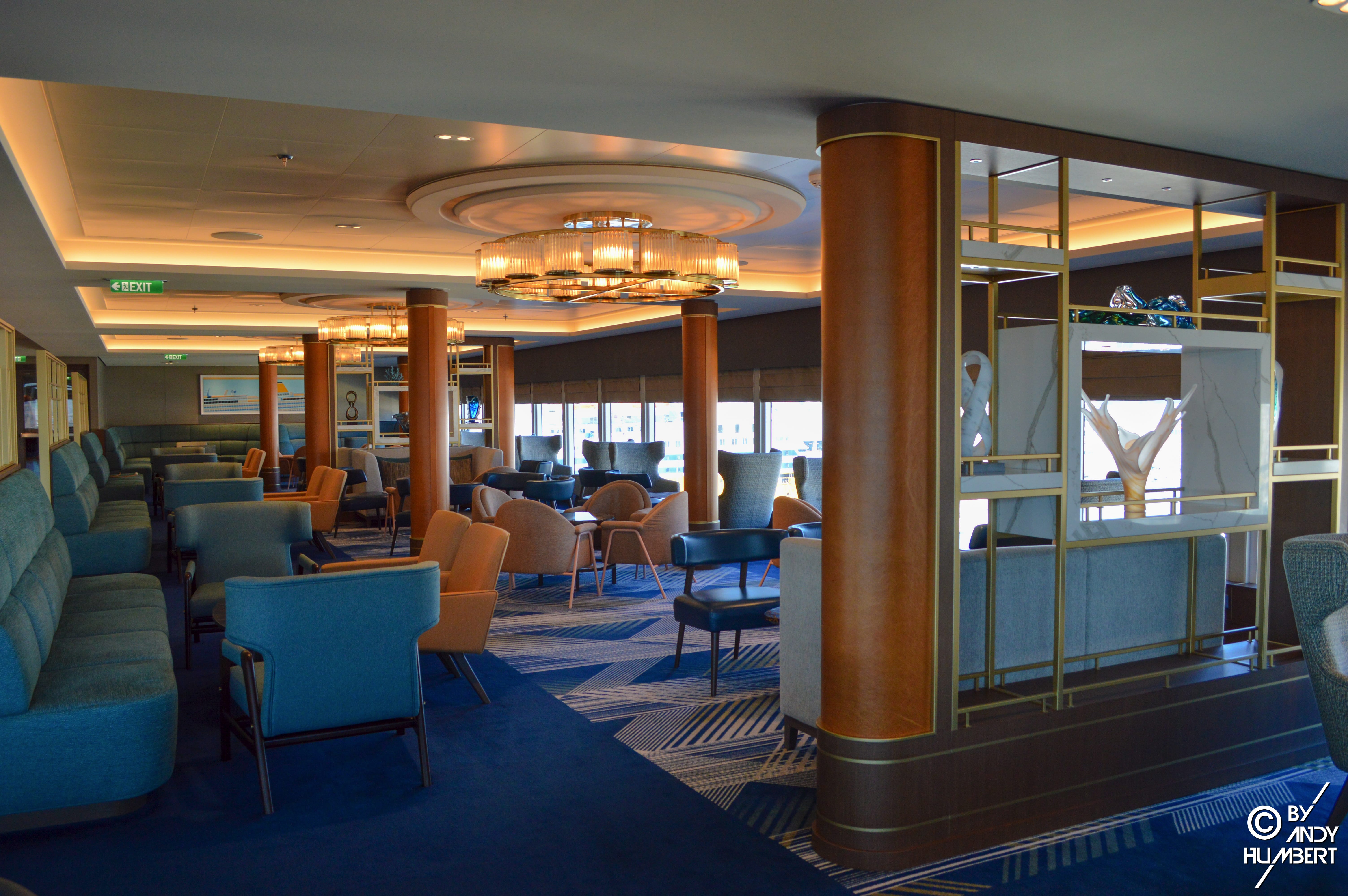 Britannia Lounge (Lido Deck)