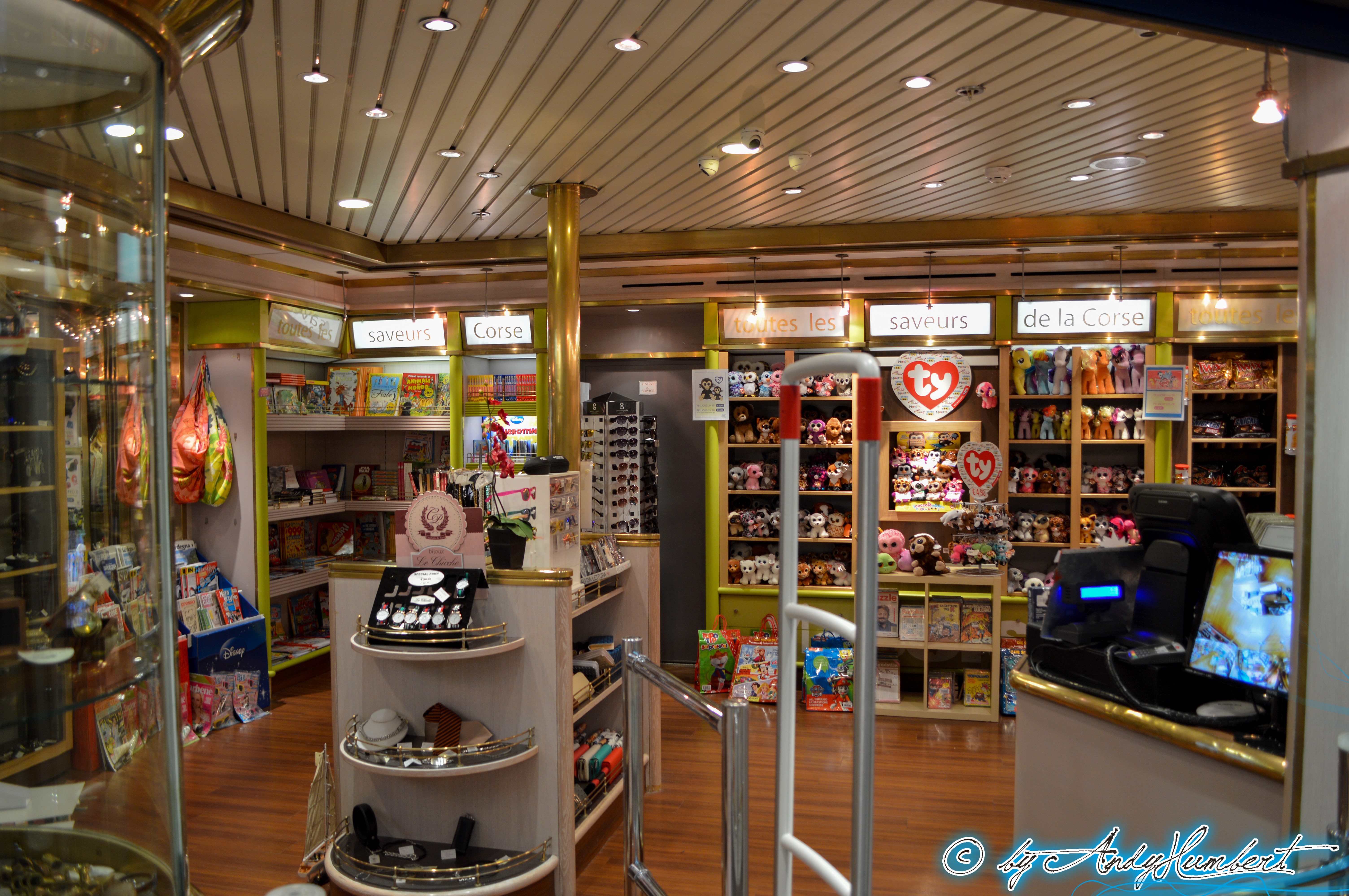 La boutique (pont 10)