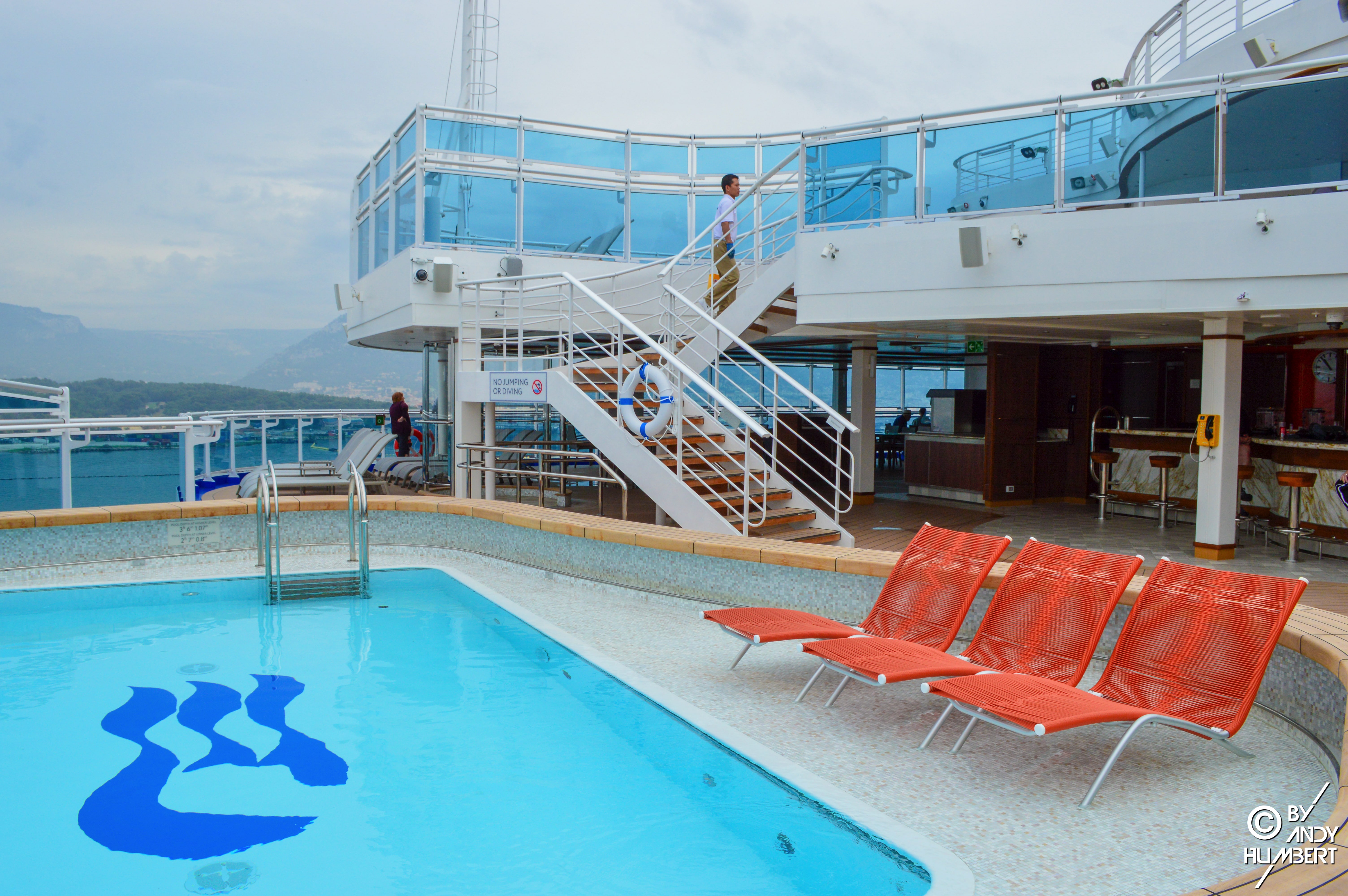 Wake View Pool (pont 16 Lido)