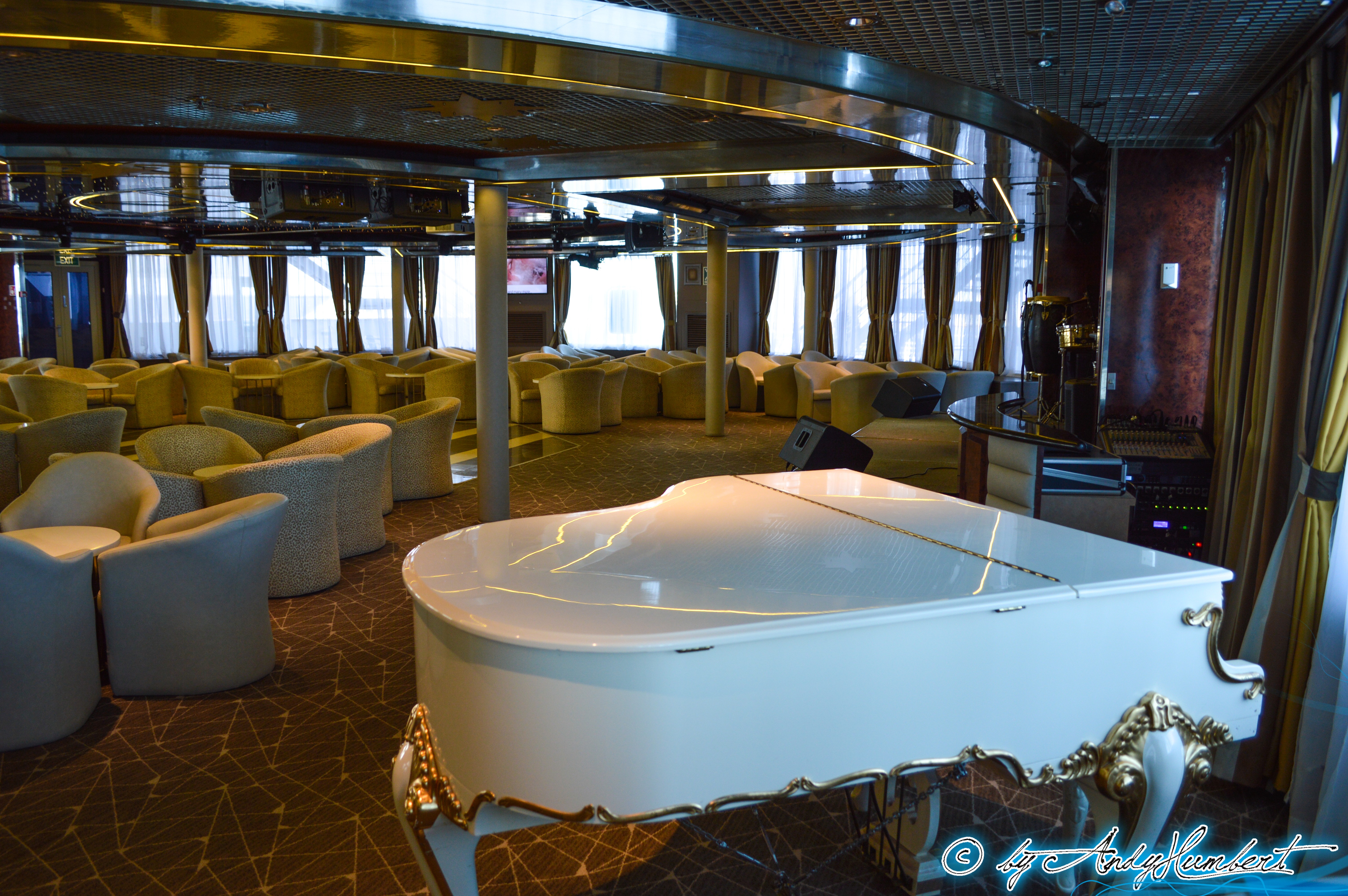 Selene Lounge (pont 5 Dionyssos)