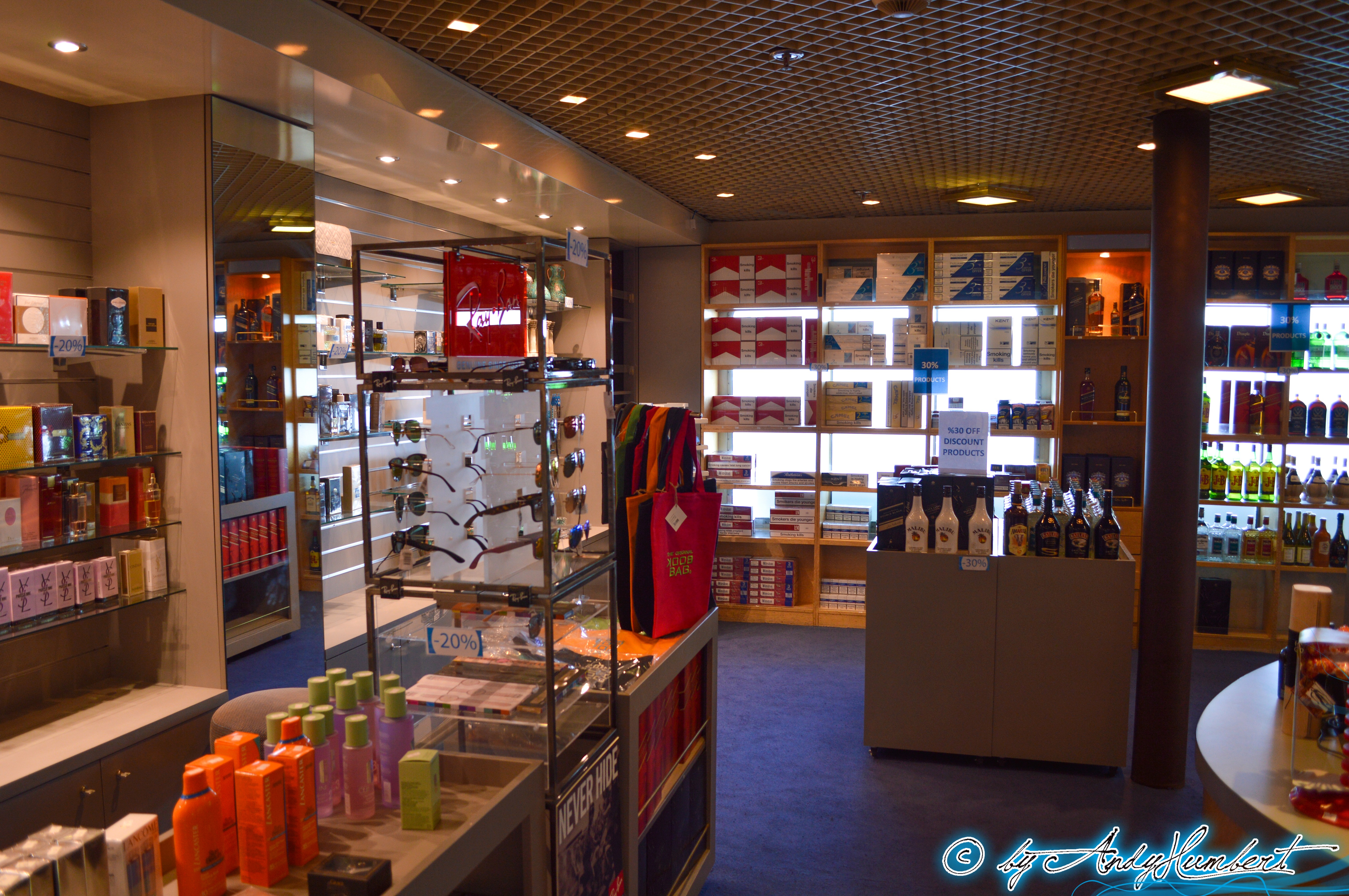 Duty Free Shop (pont 5 Dionyssos)