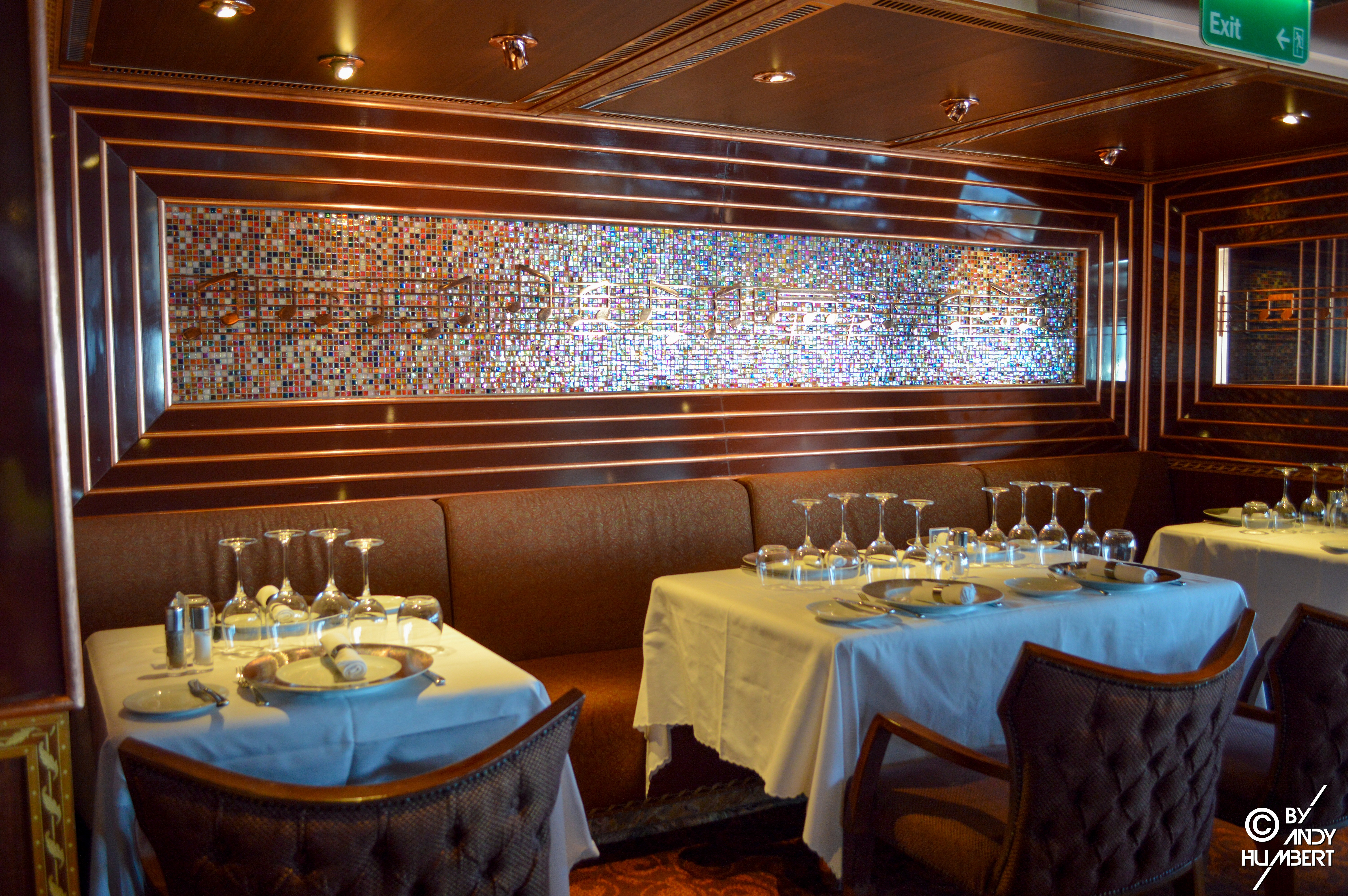 Restaurant Club Blue Moon (pont 11)