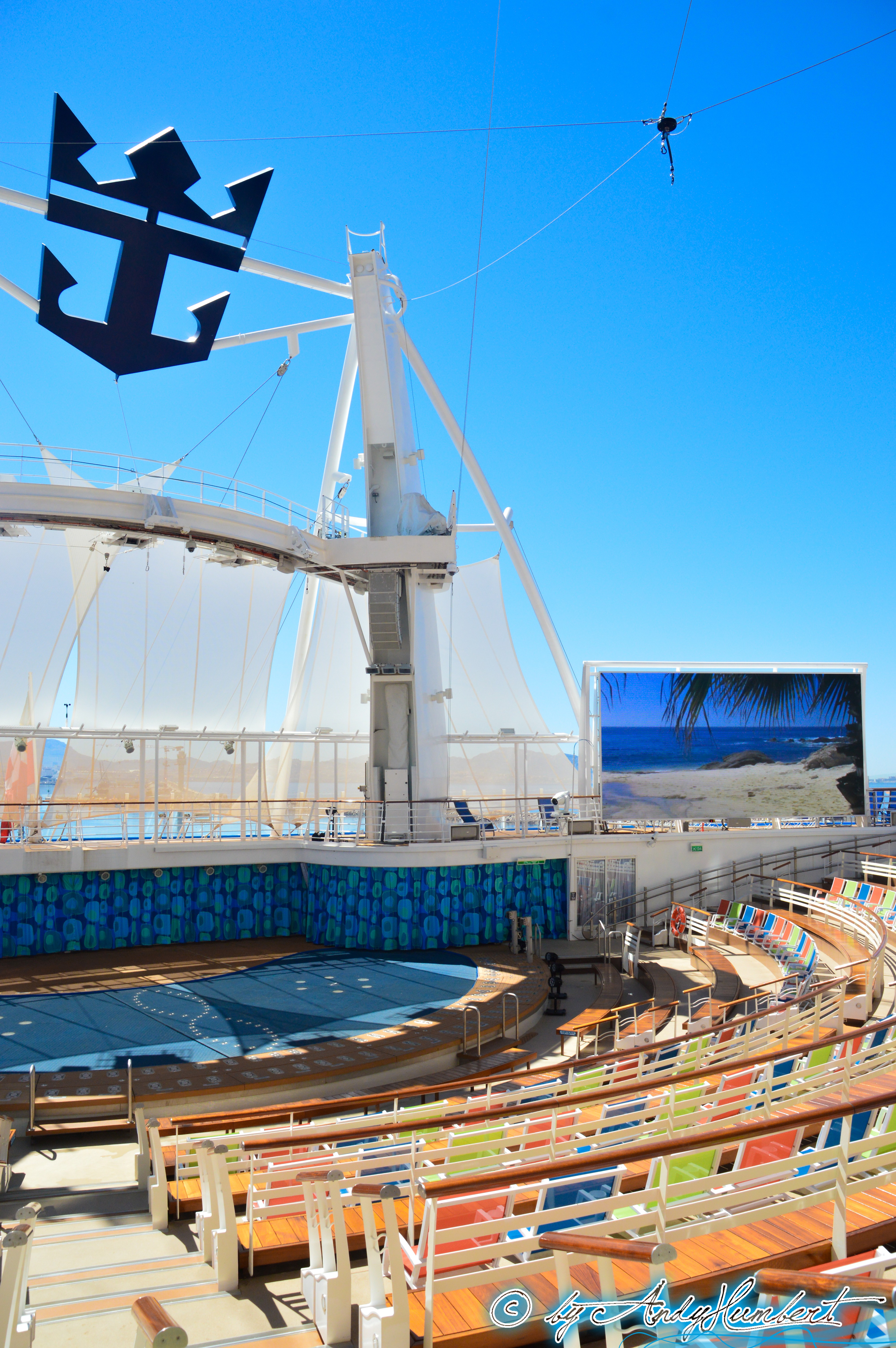 AquaTheater (ponts 5 & 6)