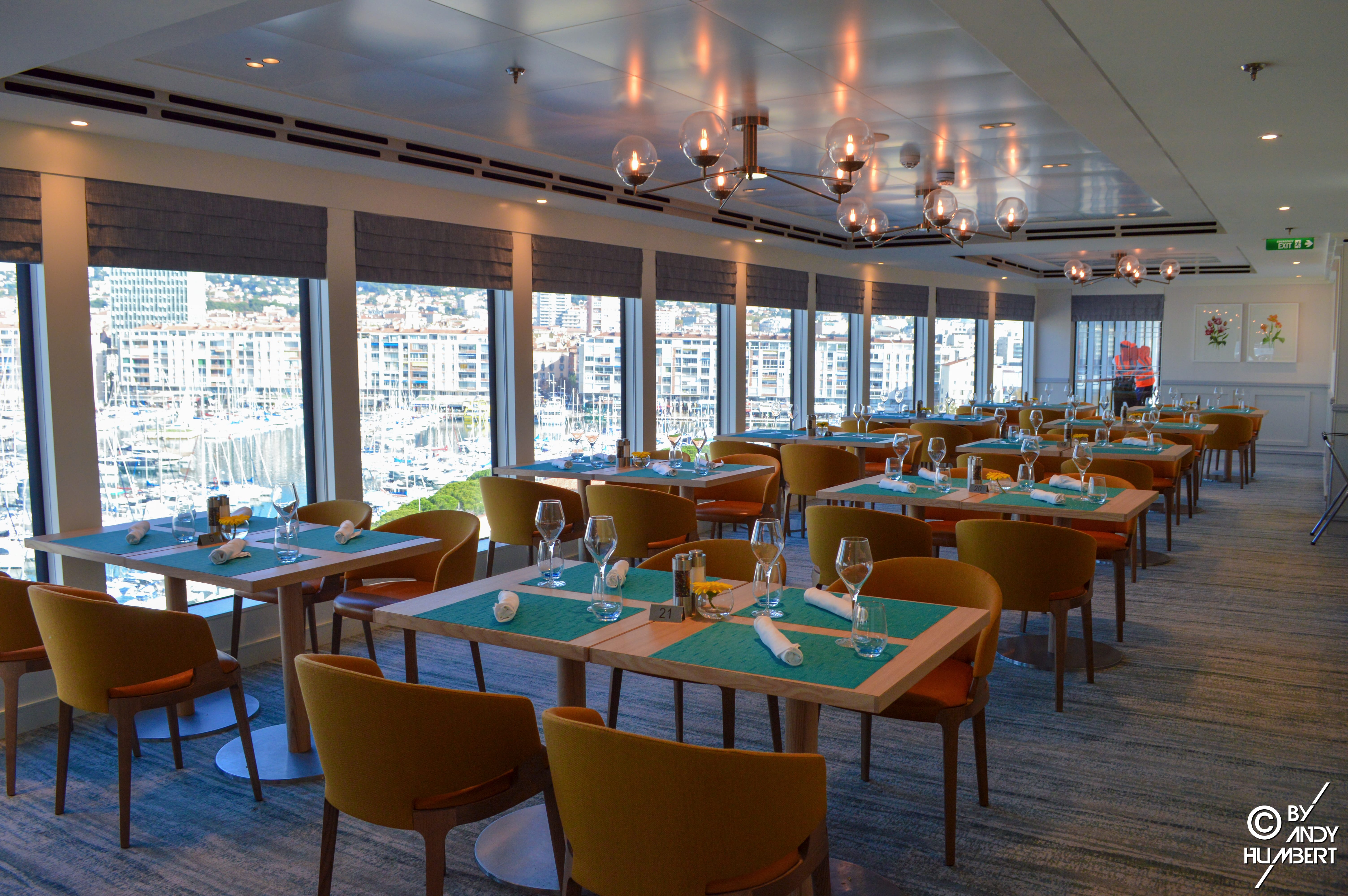 The Grill (Lido deck)
