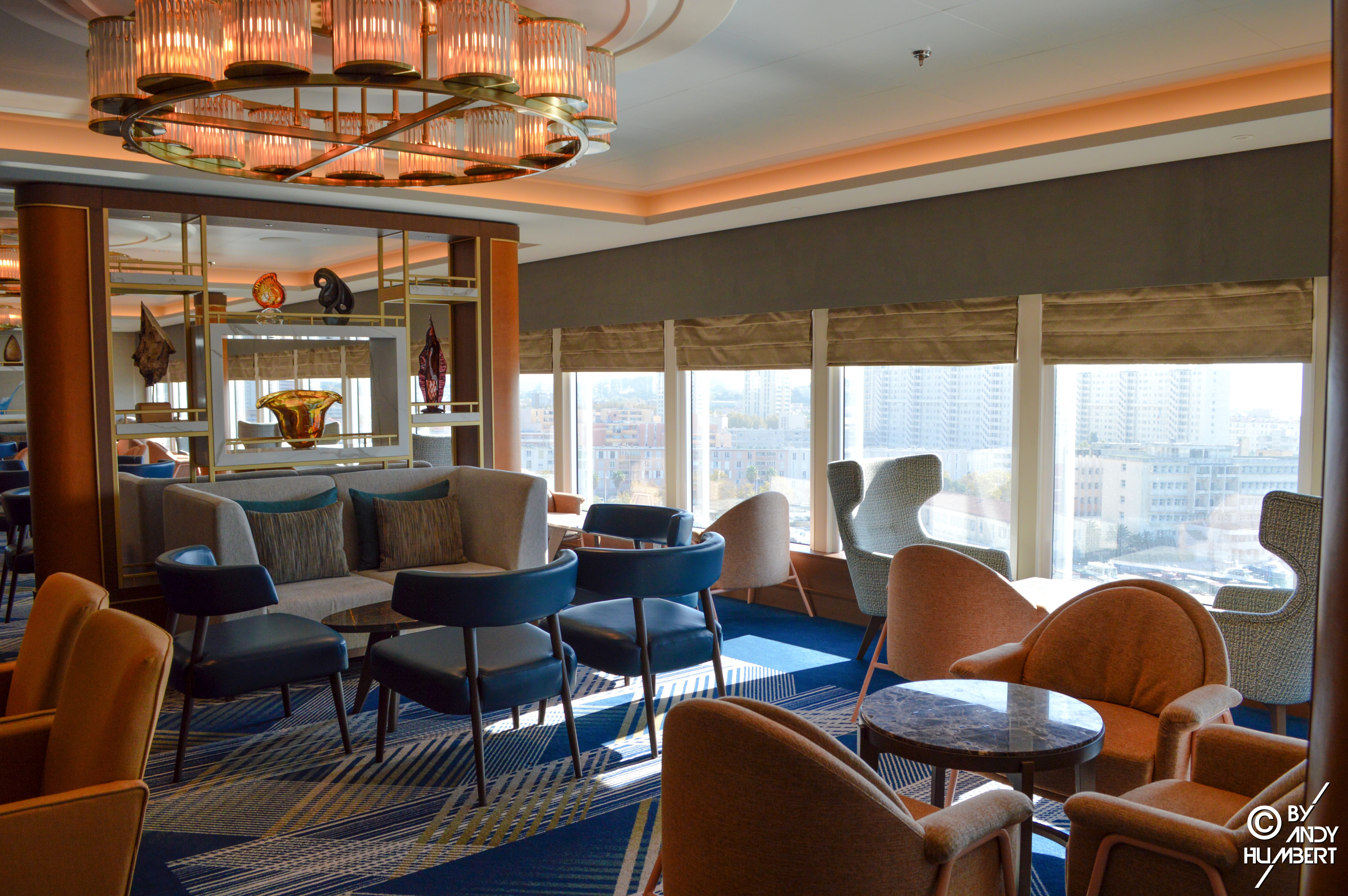 Britannia Lounge (Lido Deck)