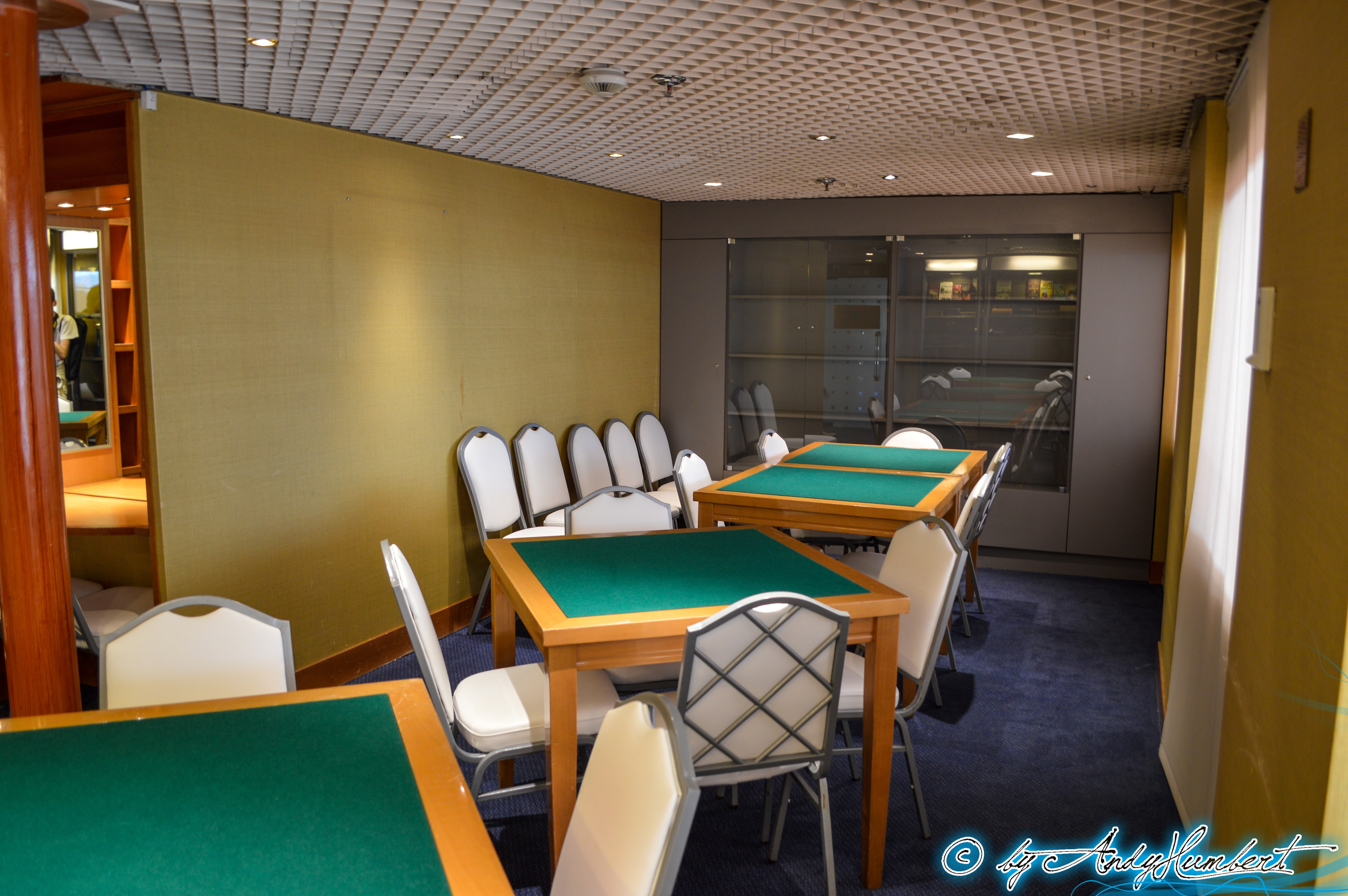 Card Room (pont 7 Apollo)