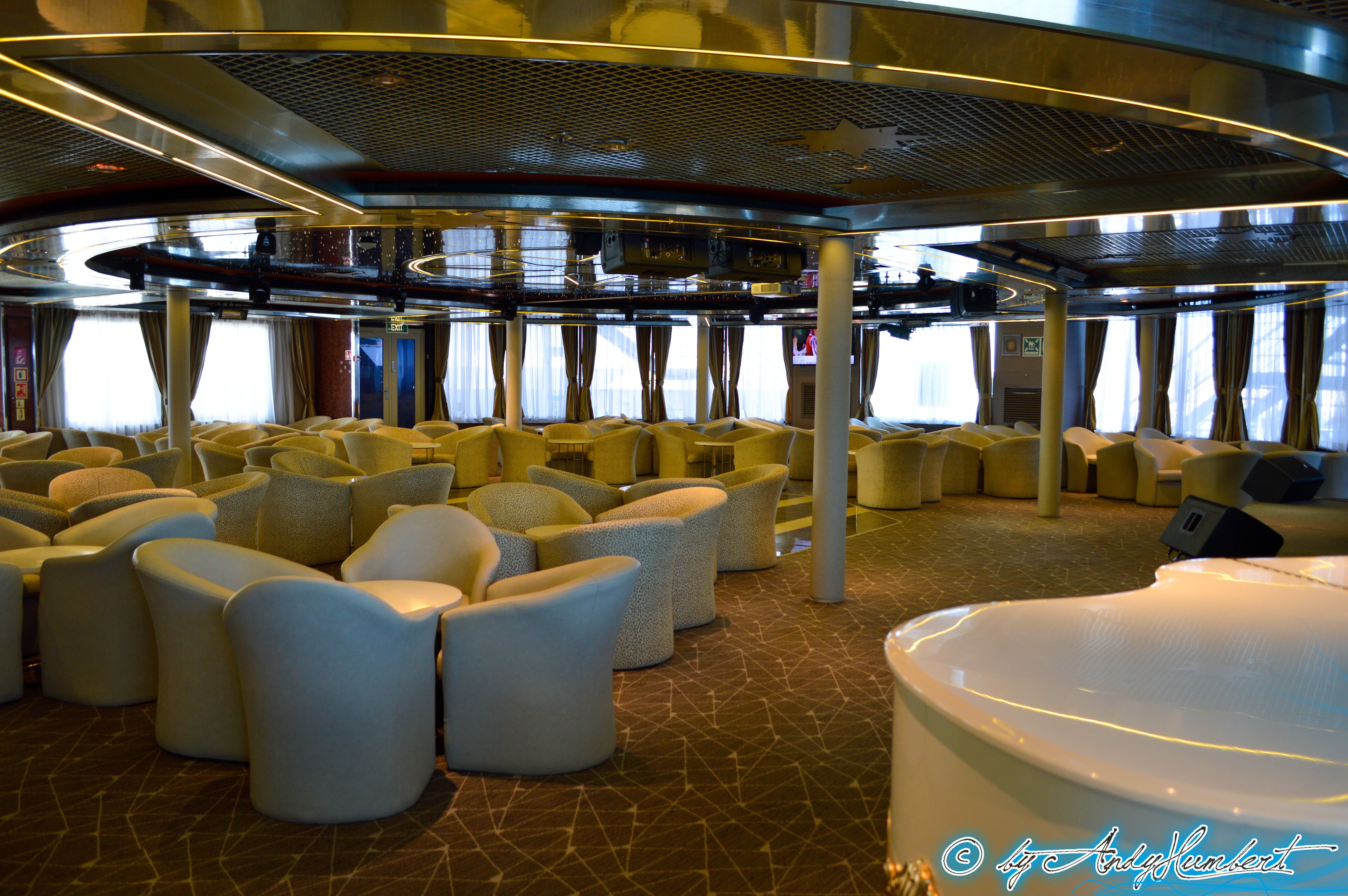 Selene Lounge (pont 5 Dionyssos)