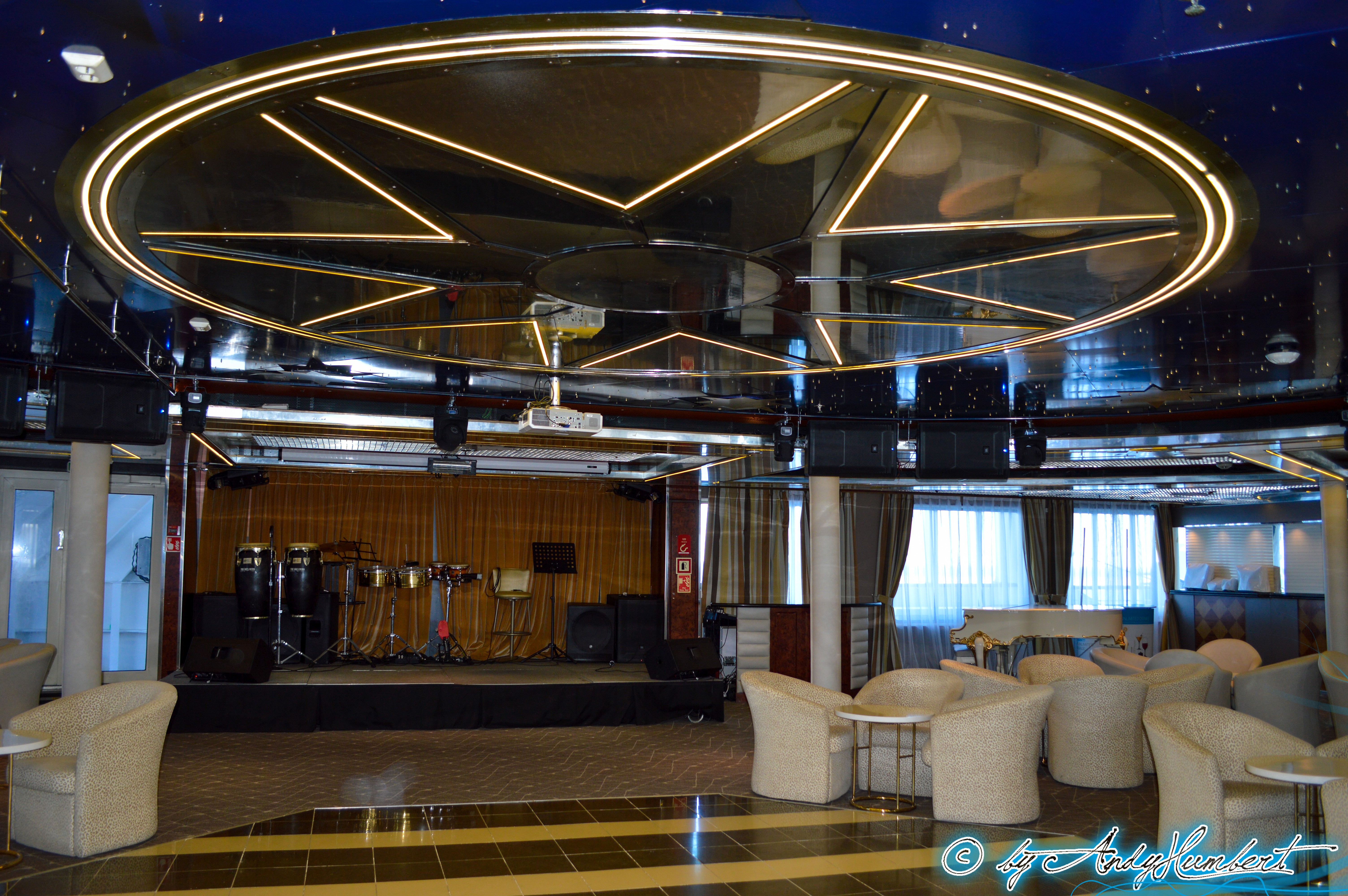 Selene Lounge (pont 5 Dionyssos)