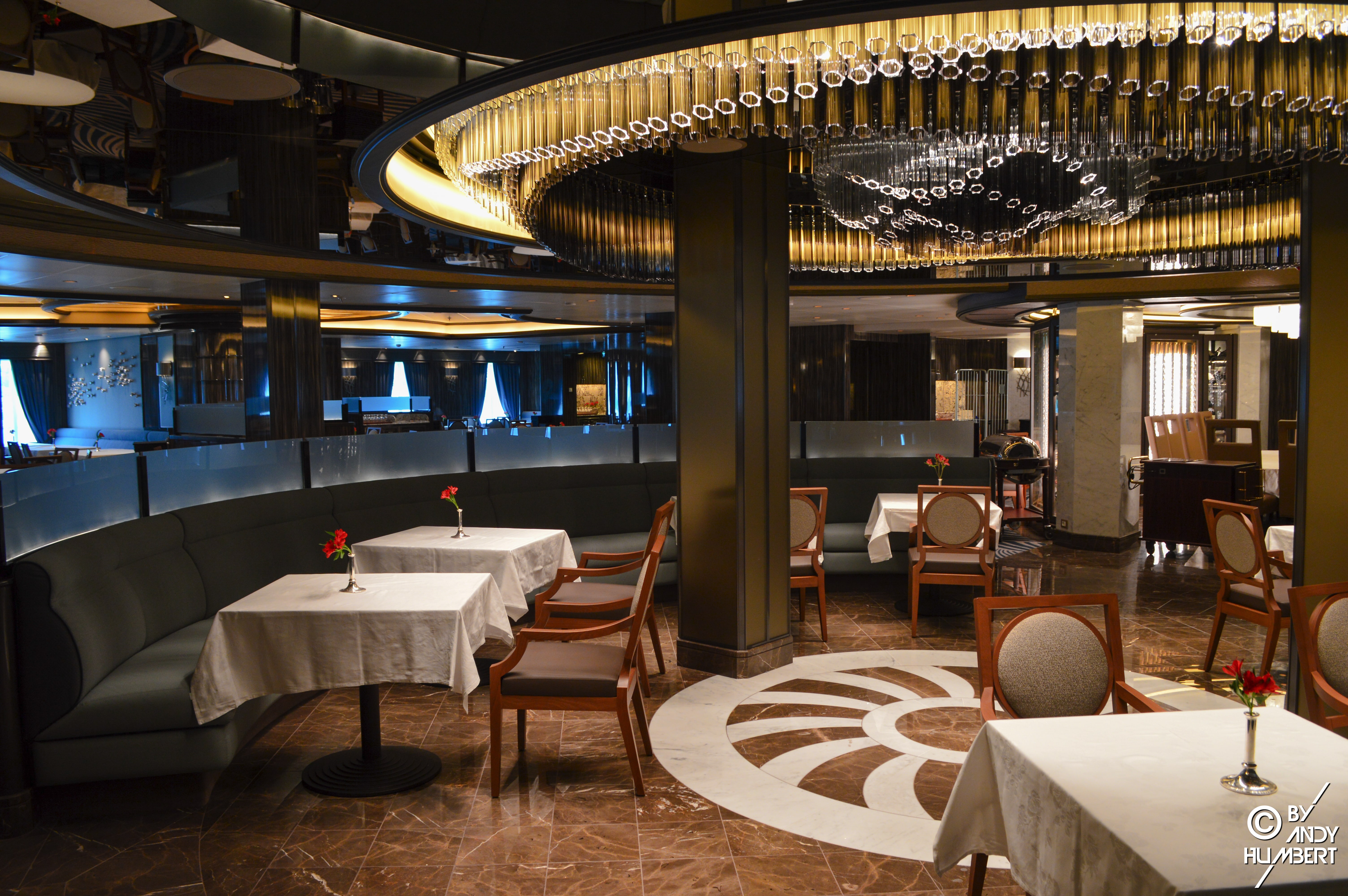 Soleil Dining Room (pont 5 Plaza)