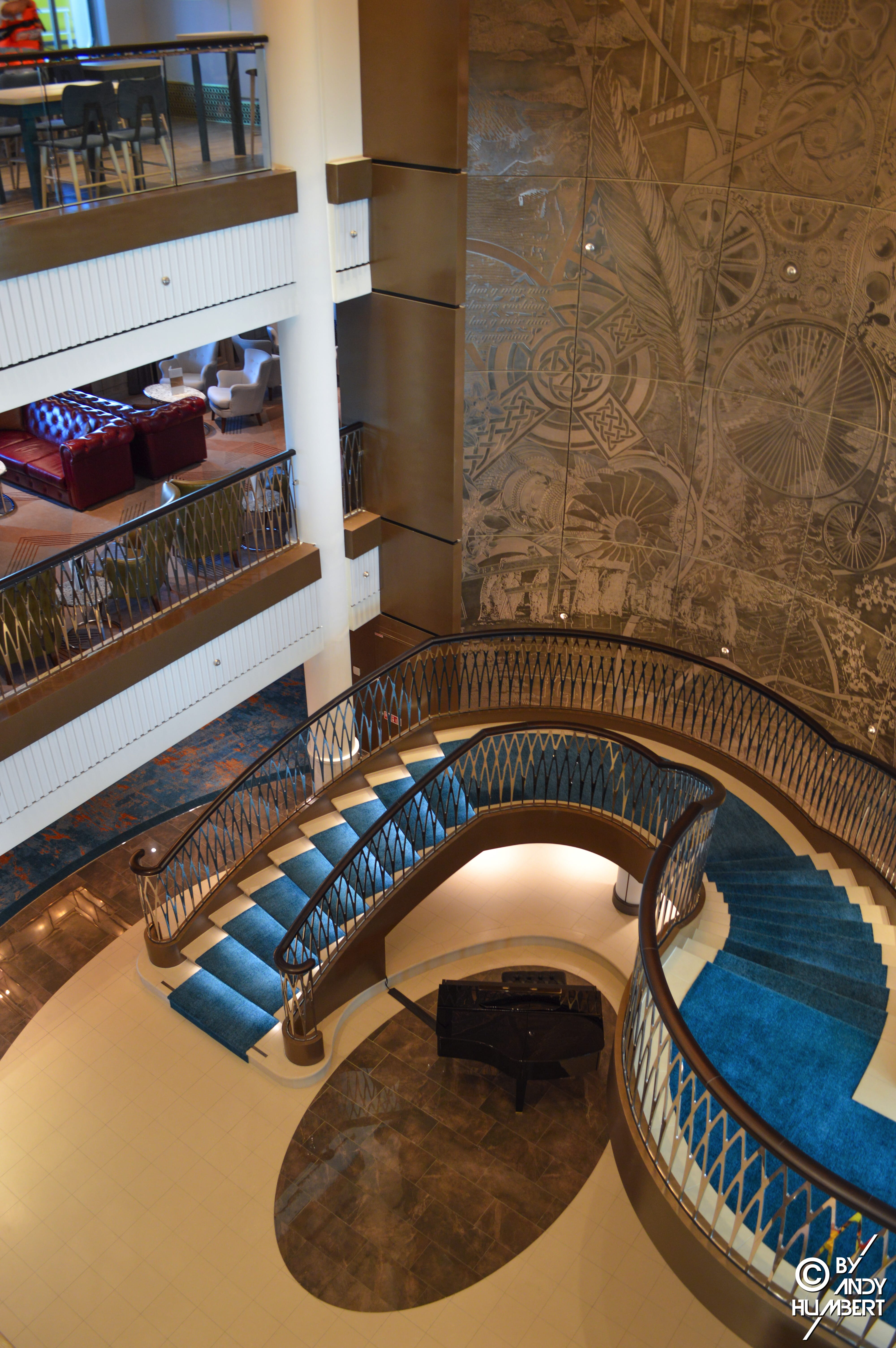 The Living Room (Main deck)